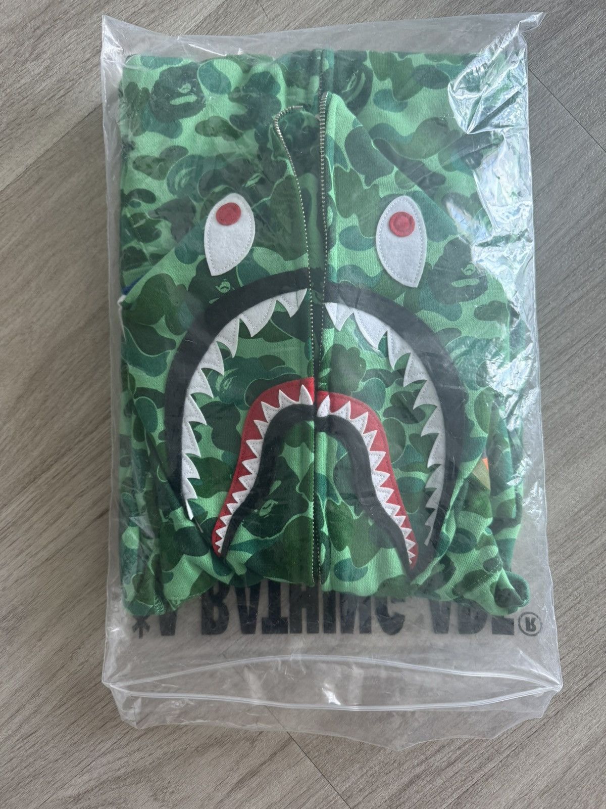 Bape Bape Shibuya Separate Shark Full Zip Size US S / EU 44-46 / 1 - 3 Thumbnail