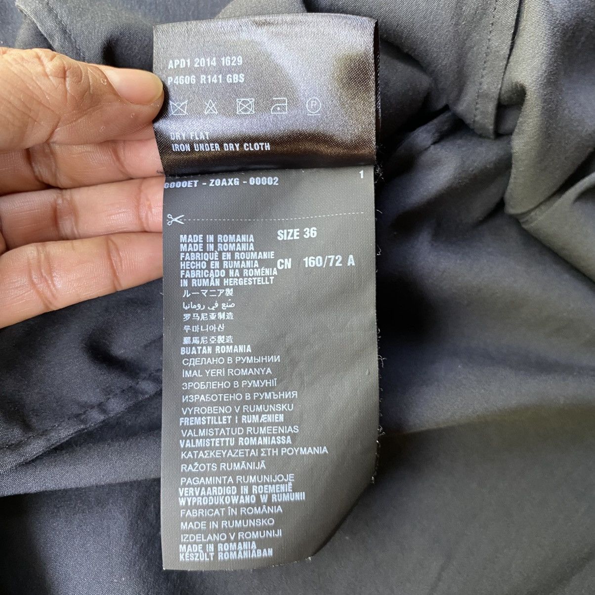 Prada Prada Elegant Black Fitted Long-Sleeve Shirt Size XS / US 0-2 / IT 36-38 - 11 Thumbnail