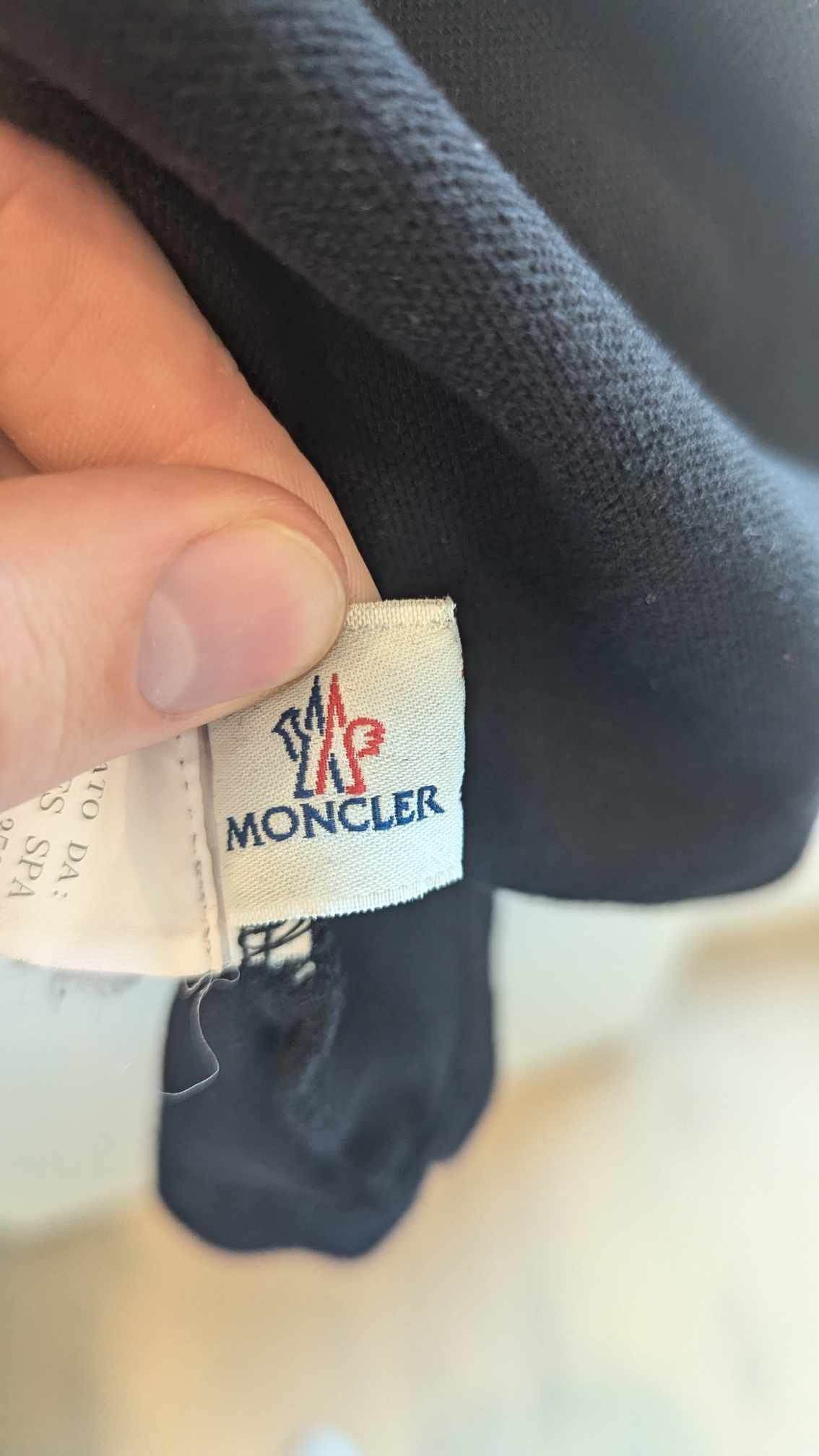 Moncler Moncler Long Sleeve Size US L / EU 52-54 / 3 - 9 Thumbnail