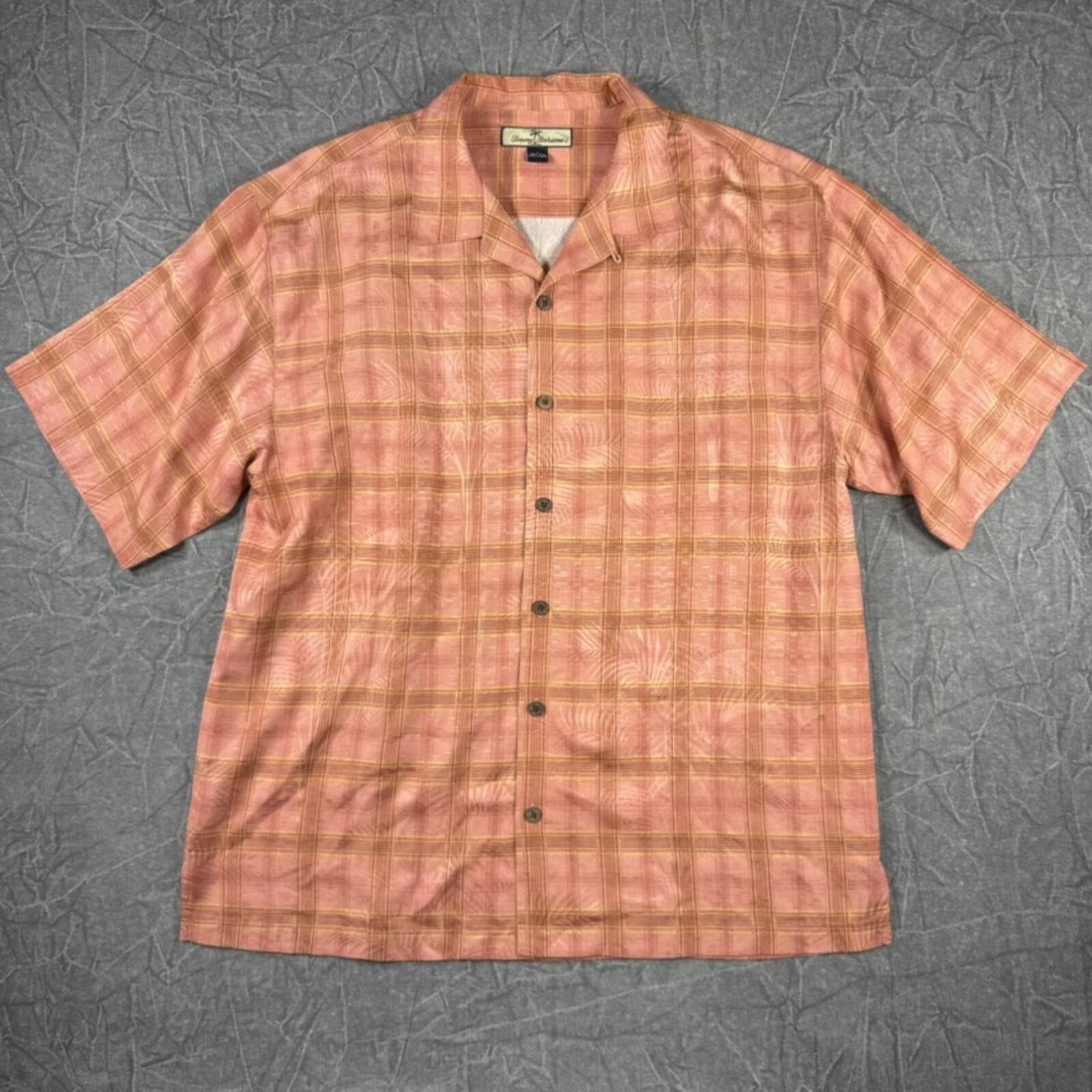 Tommy Bahama Tommy Bahama Shirt Men's L Pink Hawaiian Silk button down Size US L / EU 52-54 / 3 - 1 Thumbnail