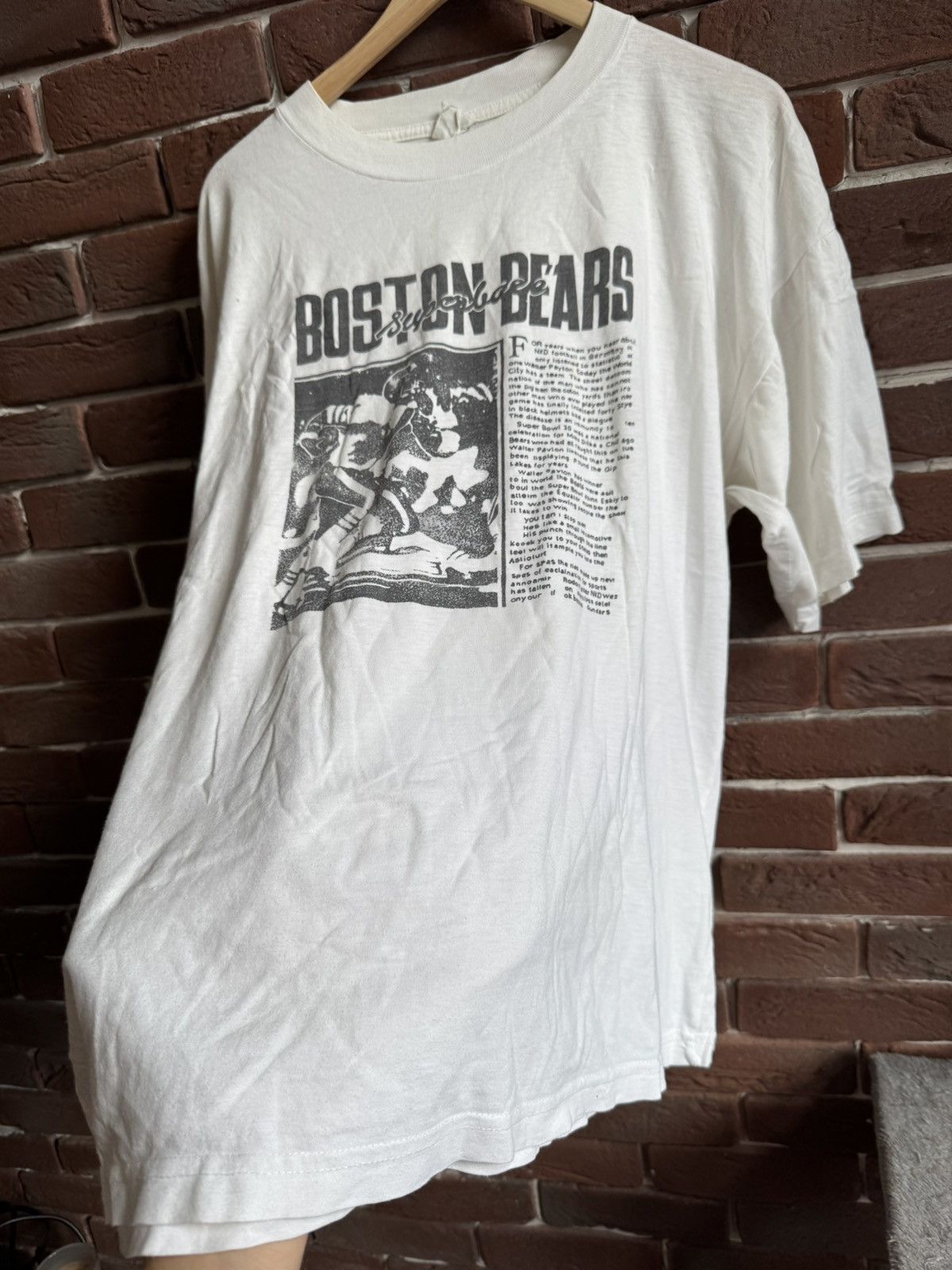 Vintage 90s Chicago Bears T Shirt NFL XL white newspaper