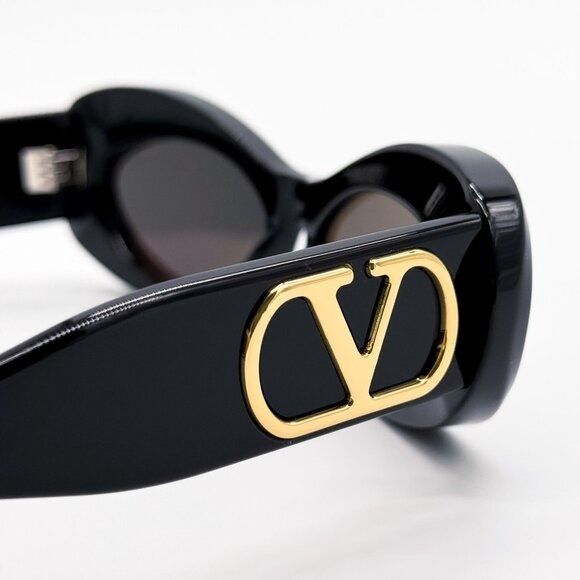 Valentino NEW VALENTINO SUNGLASSES VLS-178A BLACK GRAY WOMEN EYEWEAR Size ONE SIZE - 4 Thumbnail