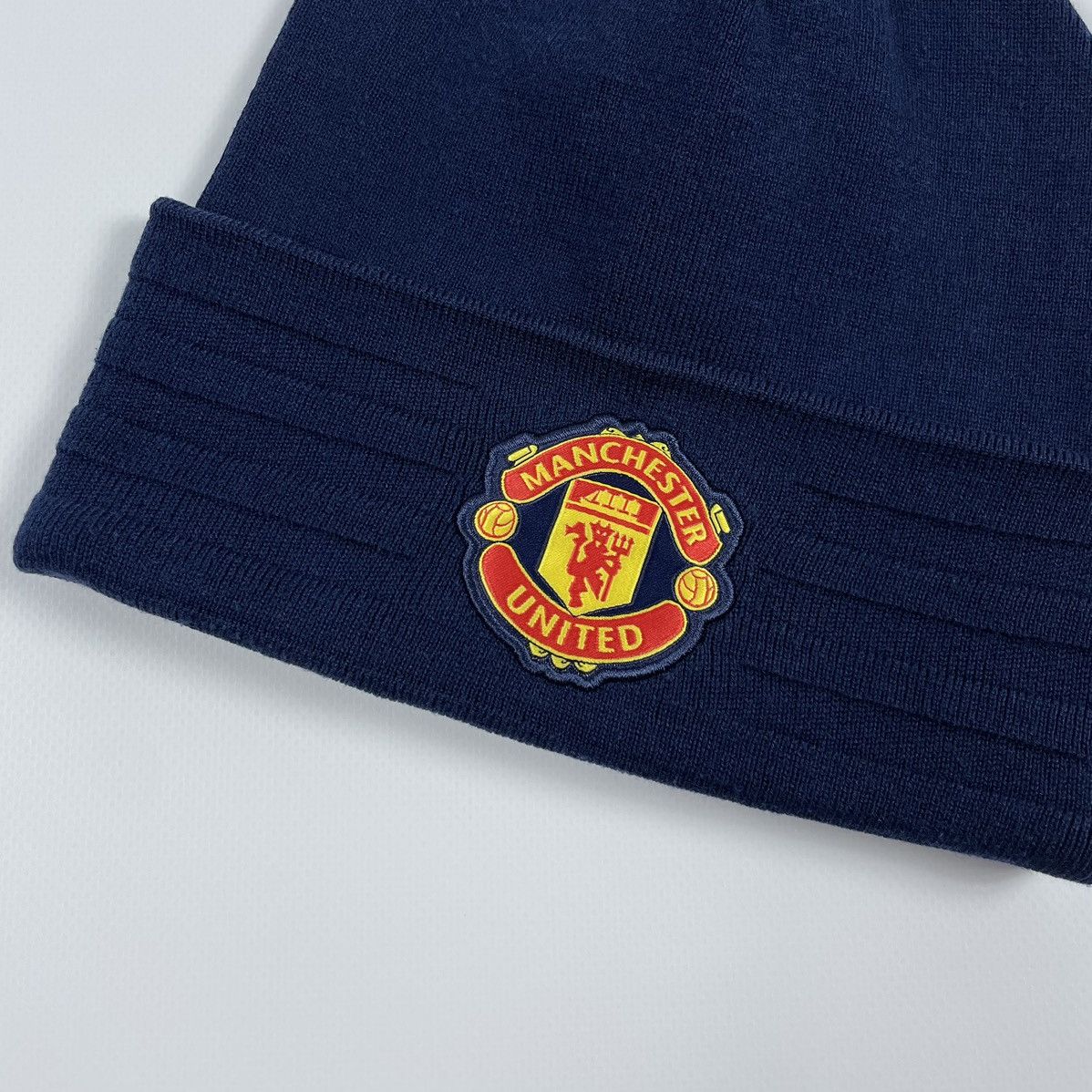 Adidas Vintage ADIDAS MANCHESTER UNITED FC soccer skull beanie hat Size ONE SIZE - 4 Thumbnail