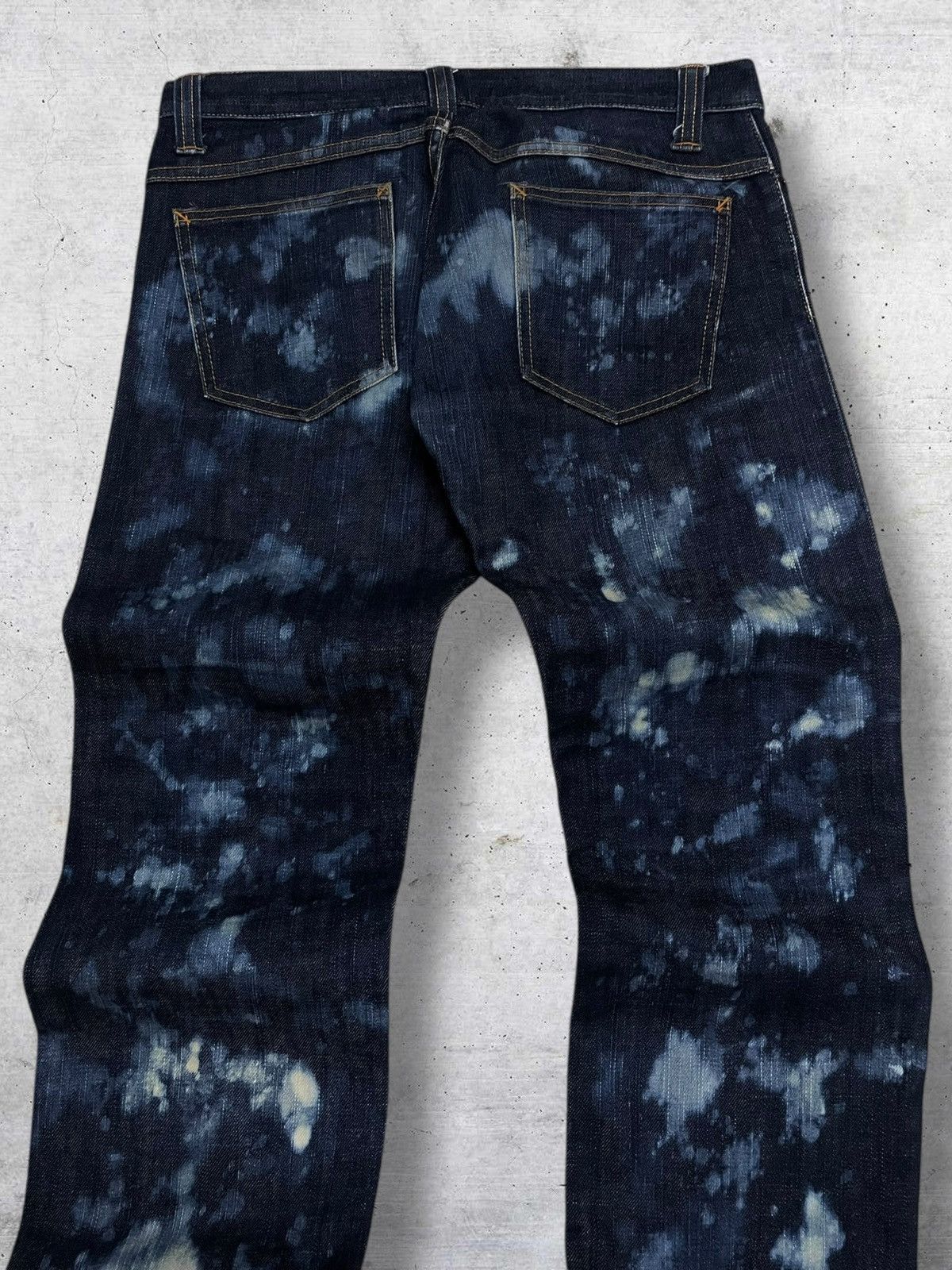 Tornado Mart HARE JAPAN 90S DESIGNER RARE BLEACH DARK INDIGO RUGGED JEAN Size US 32 / EU 48 - 10 Thumbnail