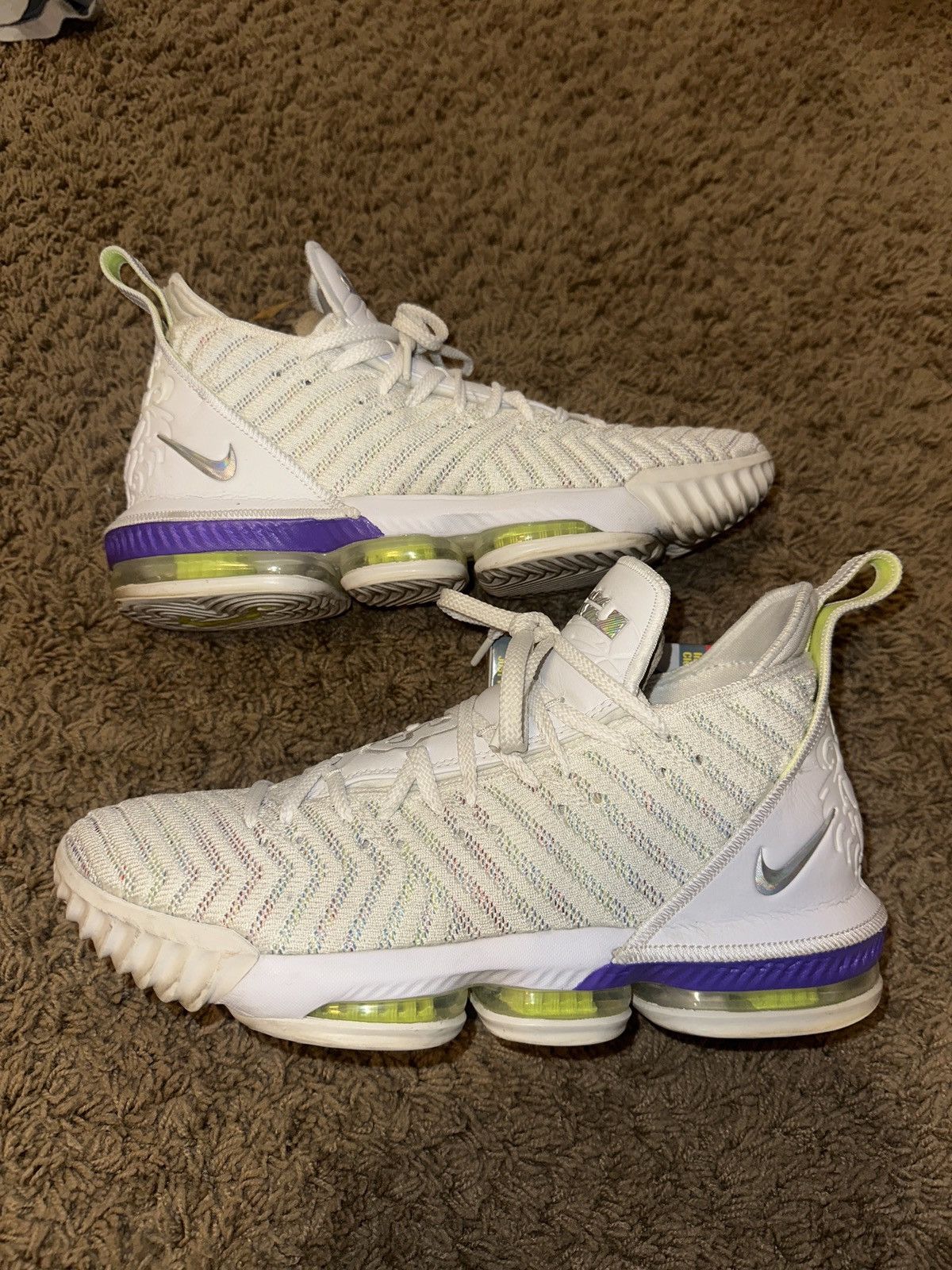 Nike LeBron 16 Buzz Lightyears! CLEAN Size US 10.5 / EU 43-44 - 1 Thumbnail