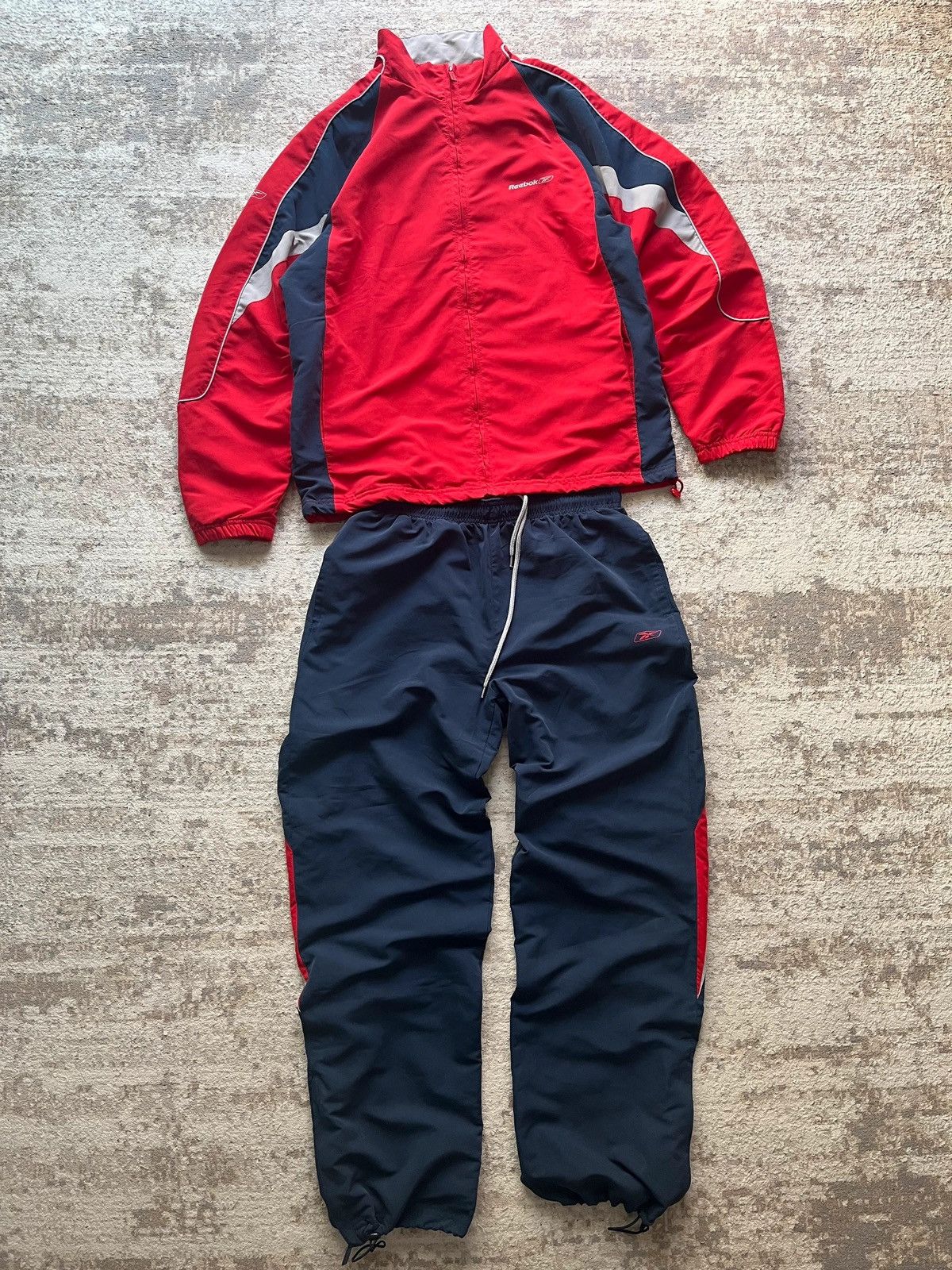 Reebok OG Reebok Sz M Tracksuit Vintage 2000s Y2K Deadstock Size 38R - 1 Thumbnail