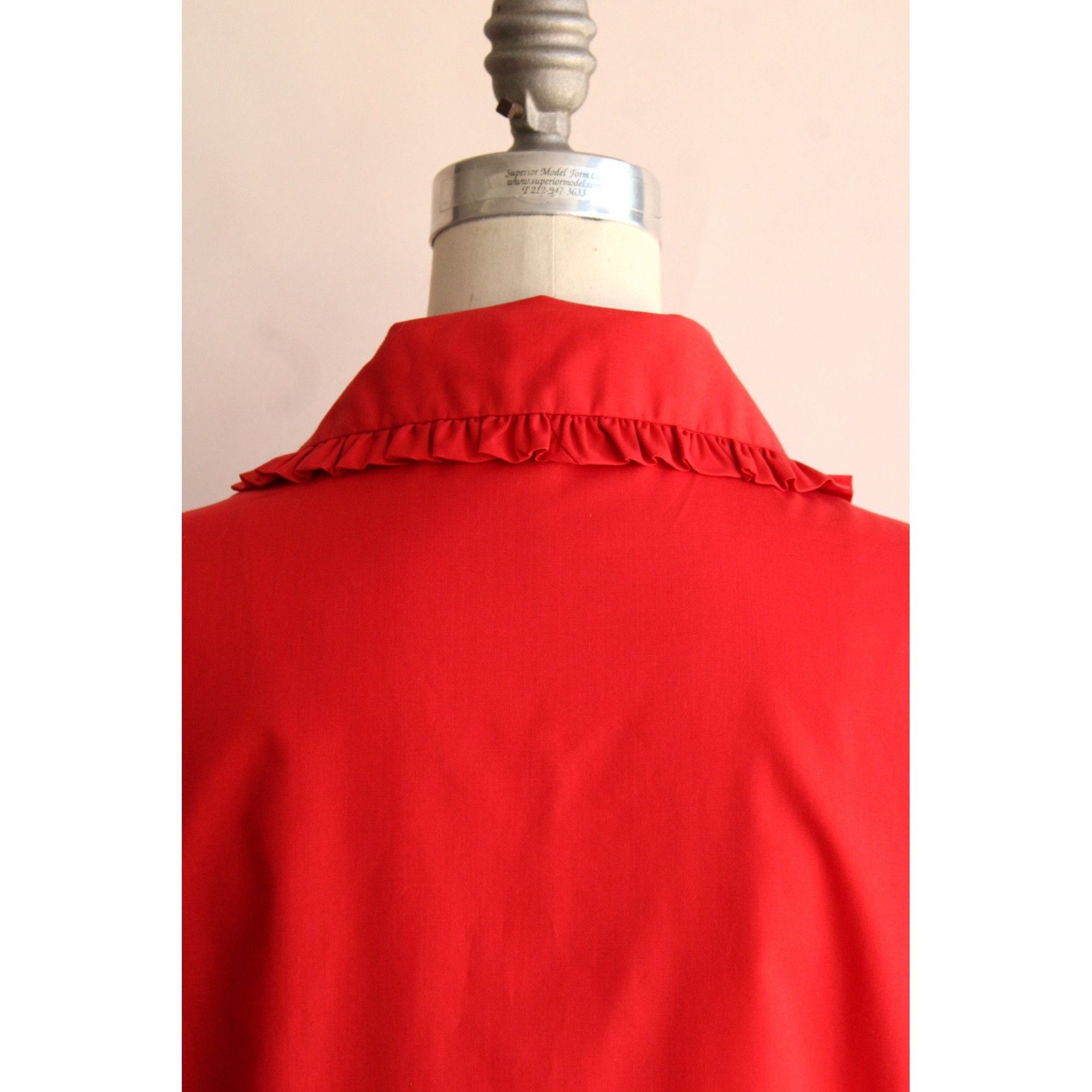 Vintage Vintage 1970s Blouse, Lady Marlboro Red Button Up Shirt with Size L / US 10 / IT 46 - 9 Thumbnail
