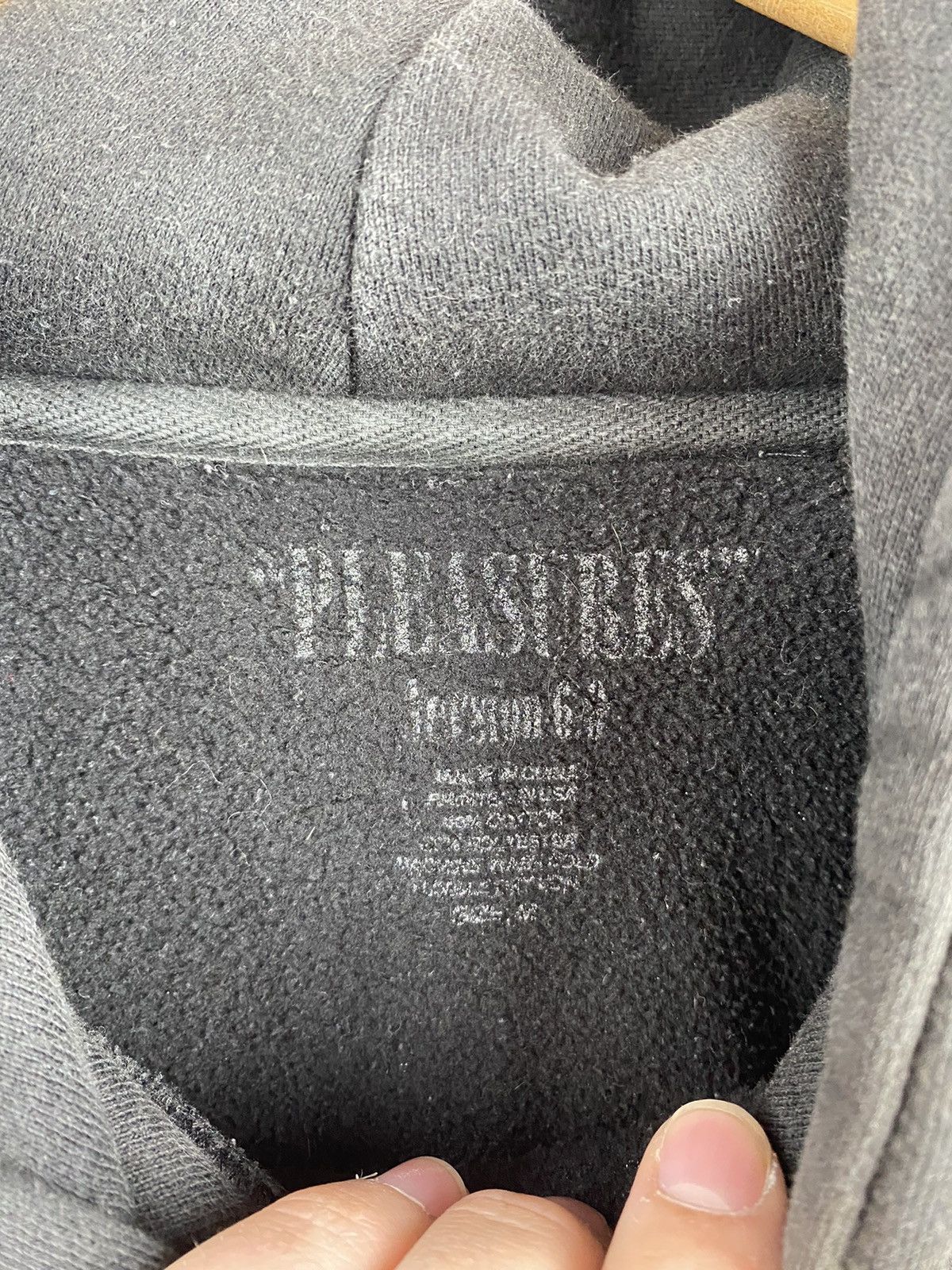 Pleasures Pleasures black sun faded hoodie Size US M / EU 48-50 / 2 - 5 Thumbnail