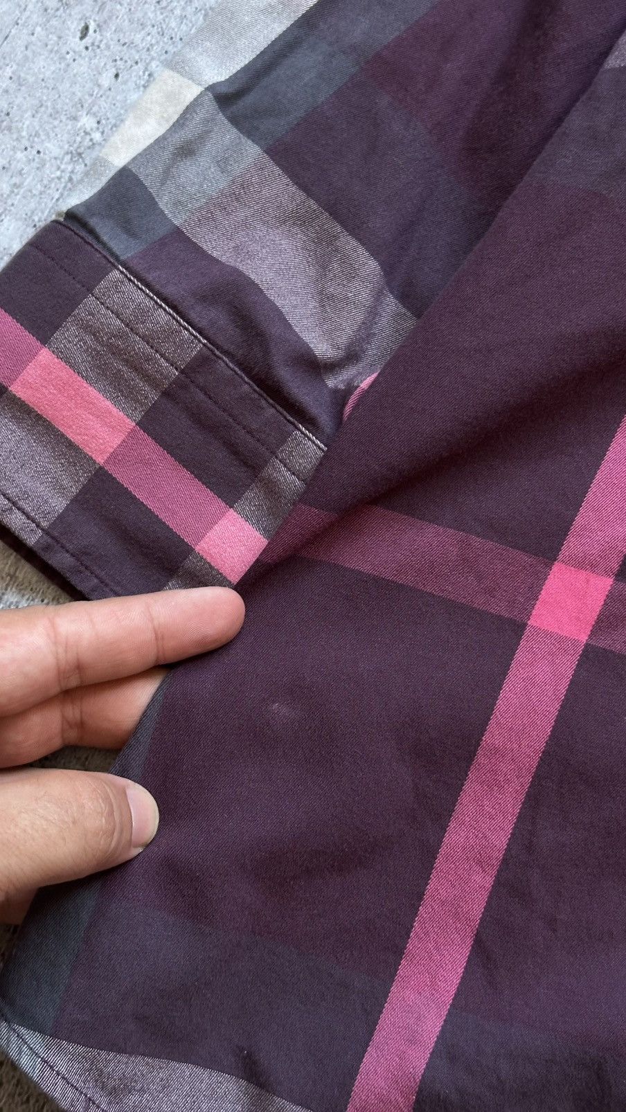 Burberry Women's Burberry London Vintage Nova Check Button Up Shirt Size XS / US 0-2 / IT 36-38 - 7 Thumbnail