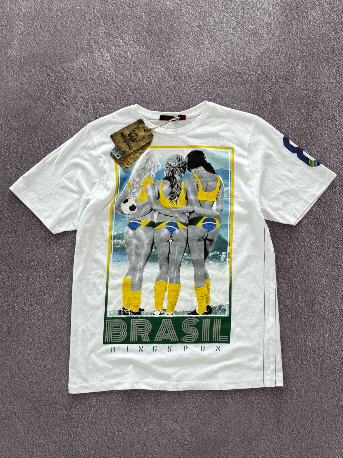 Ringspun Vintage Y2K Ringspun Sexy Girl Print T-Shirt Size US L / EU 52-54 / 3 - 1 Thumbnail