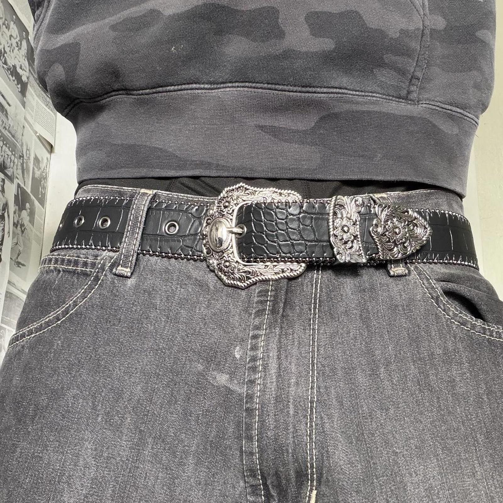 Vintage Vintage western silver crocodile belt Size ONE SIZE - 2 Thumbnail