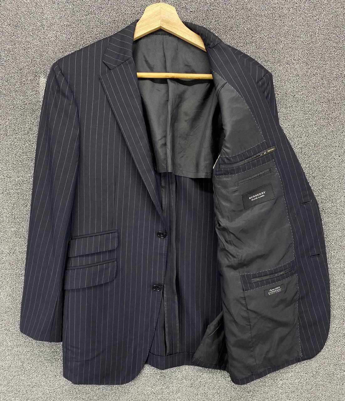 Burberry Vintage Burberry Black Label Wool Blazer Coat Jacket Size US S / EU 44-46 / 1 - 6 Thumbnail