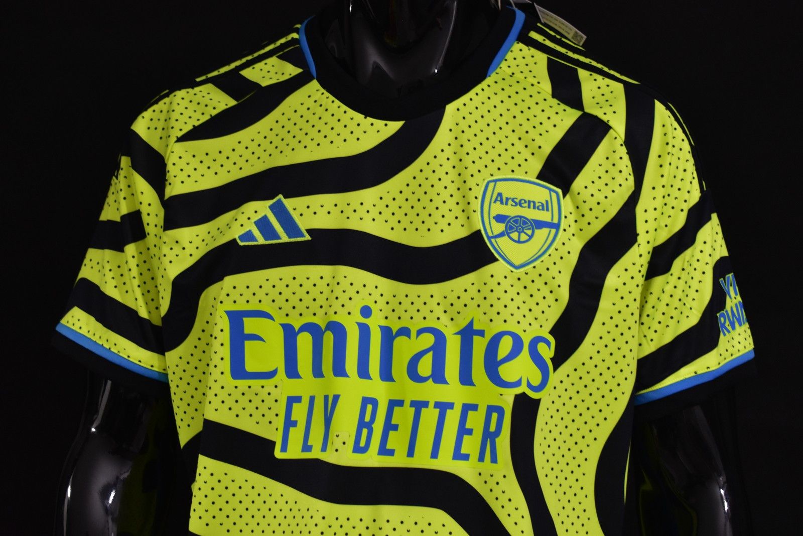 Adidas 2023-24 adidas ARSENAL FC GUNNERS Away Shirt (SIZE L) Size US L / EU 52-54 / 3 - 2 Thumbnail