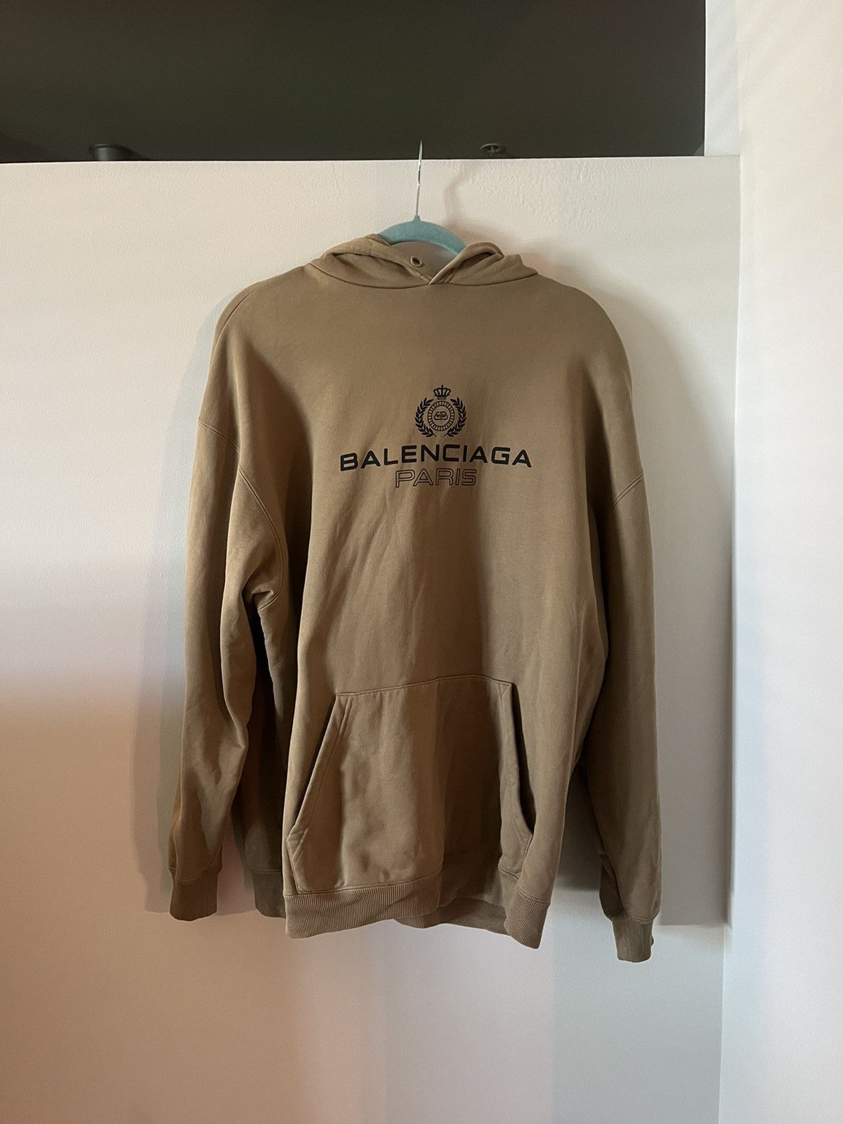 Balenciaga Tan Laurel BB Logo Hoodie Size US L / EU 52-54 / 3 - 3 Thumbnail