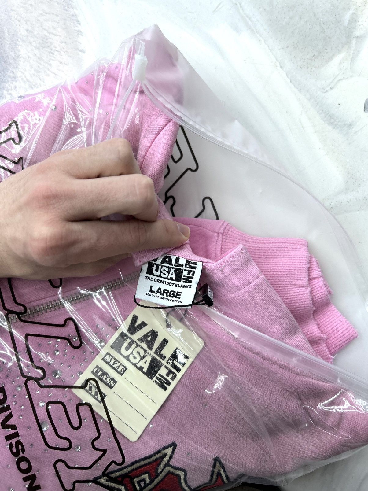Vale Vale Pink Venus Crystal Cluster Zip Up Hoodie Size L Size US L / EU 52-54 / 3 - 21 Thumbnail