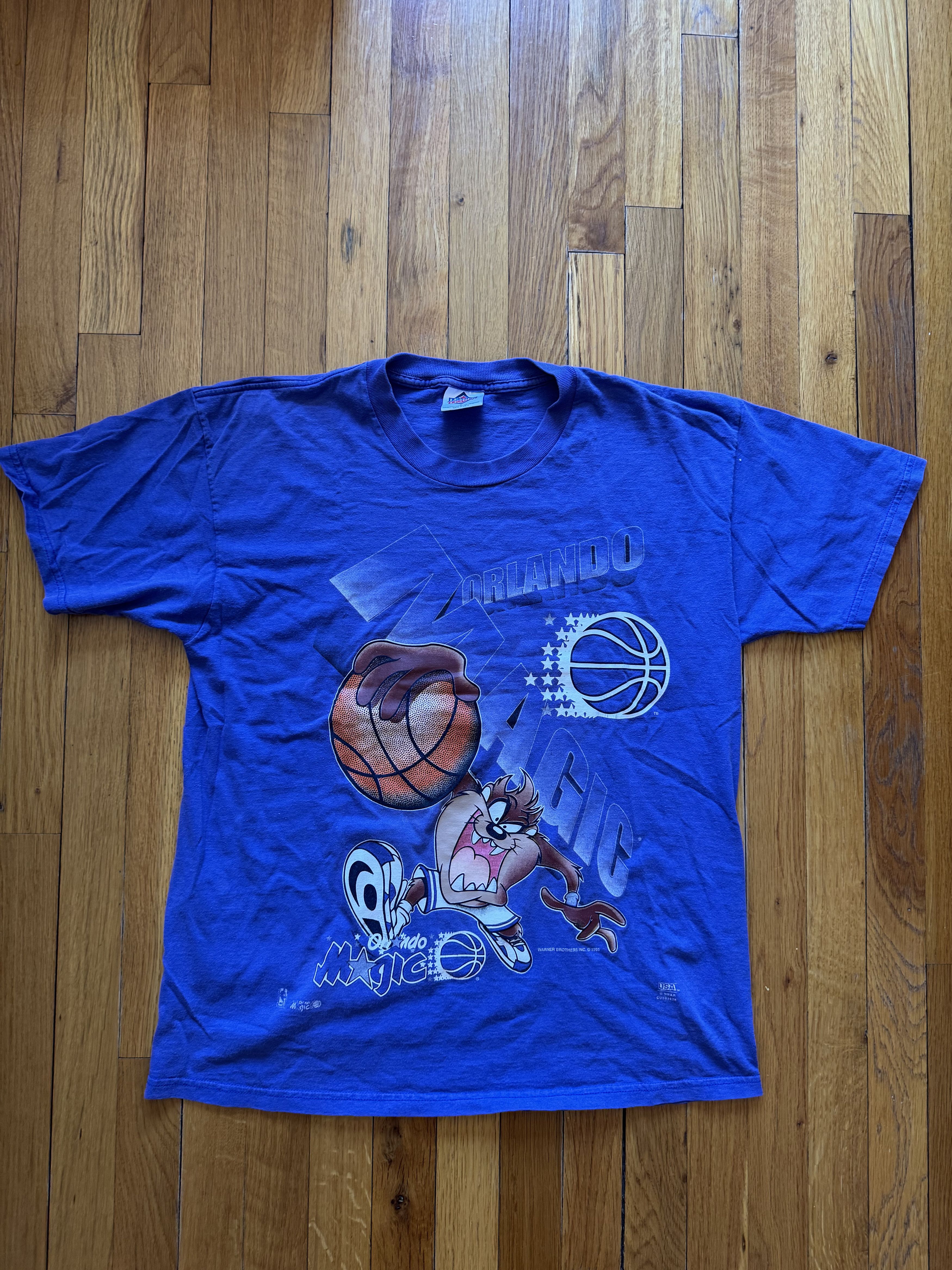 Vintage Vintage Tasmanian Devil Orlando Magic Looney Tunes Tee Large Size US L / EU 52-54 / 3 - 1 Thumbnail