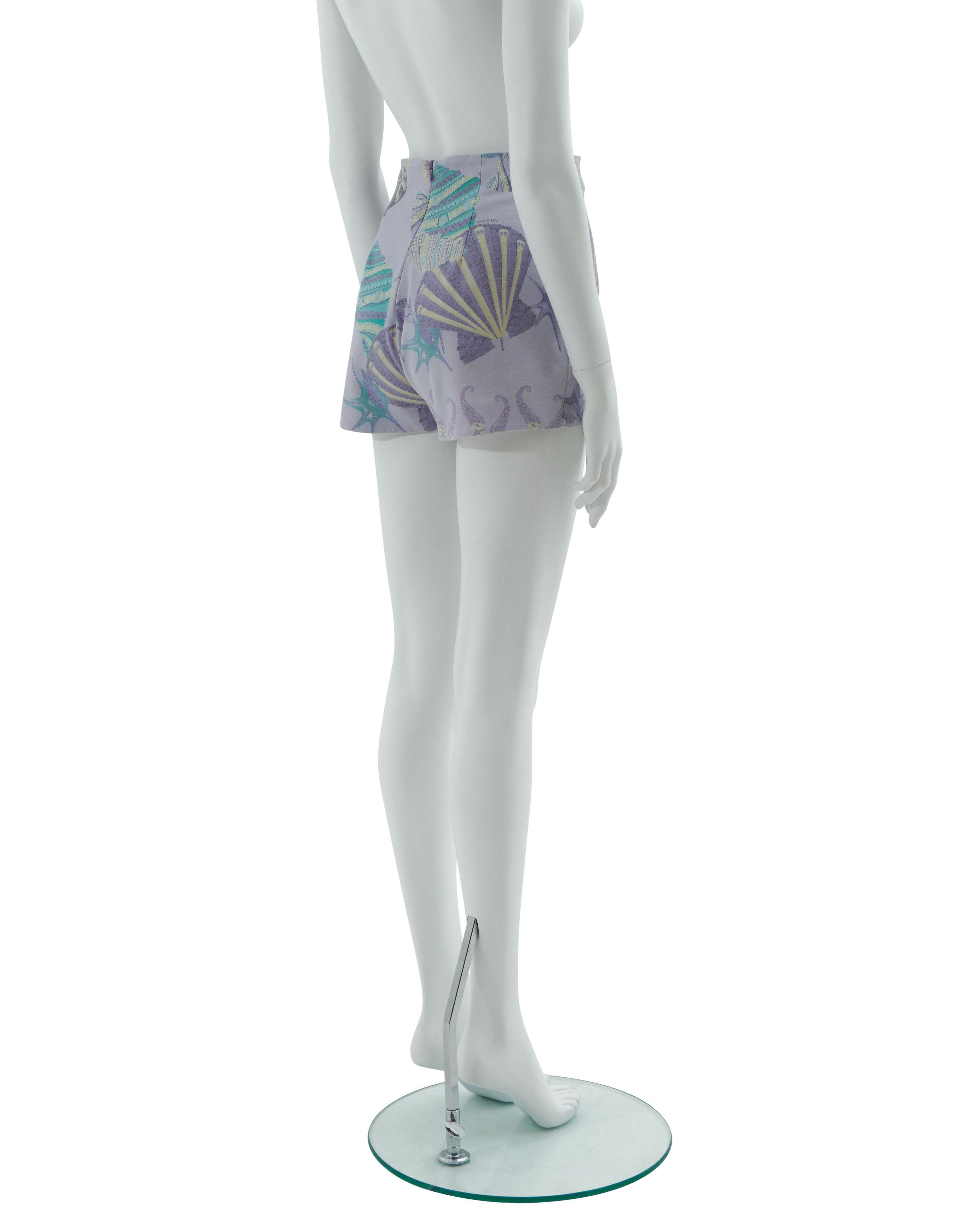 Versace by Donatella S/S 2012 Seashell printed shorts Size 28" / US 6 / IT 42 - 3 Thumbnail
