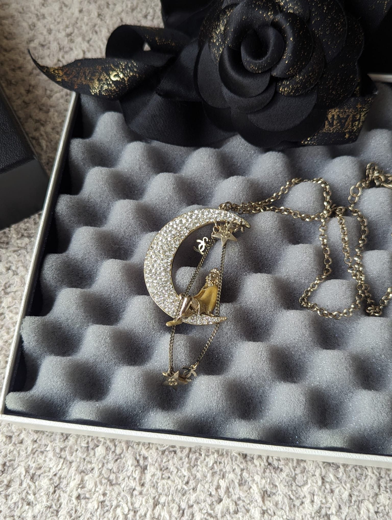 Chanel Chanel CC 08P CoCo on the Moon GHW Crystal Logo Necklace tag Size ONE SIZE - 6 Thumbnail