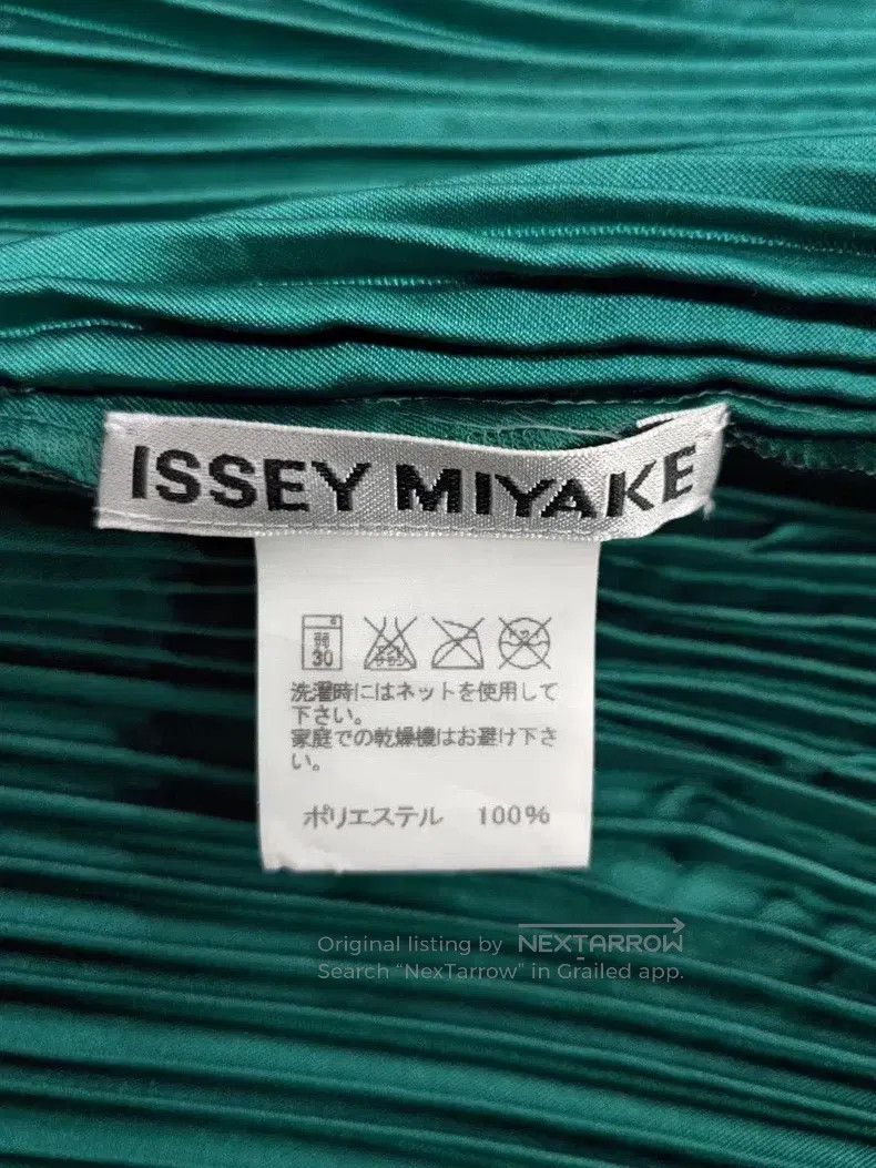 Issey Miyake Issey Miyake Metallic Curve Ruffled Coat Size 2 Size M / US 6-8 / IT 42-44 - 4 Thumbnail