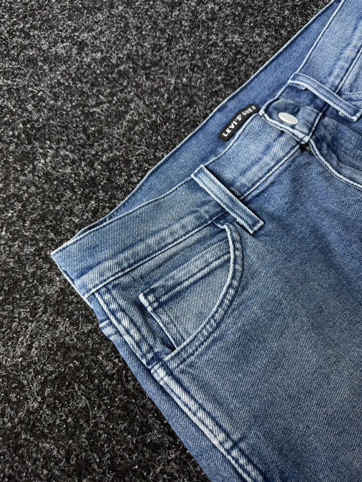 Levi's Vintage 00s style Levi’s Line 8 White tag Denim pants jeans Size US 30 / EU 46 - 7 Thumbnail