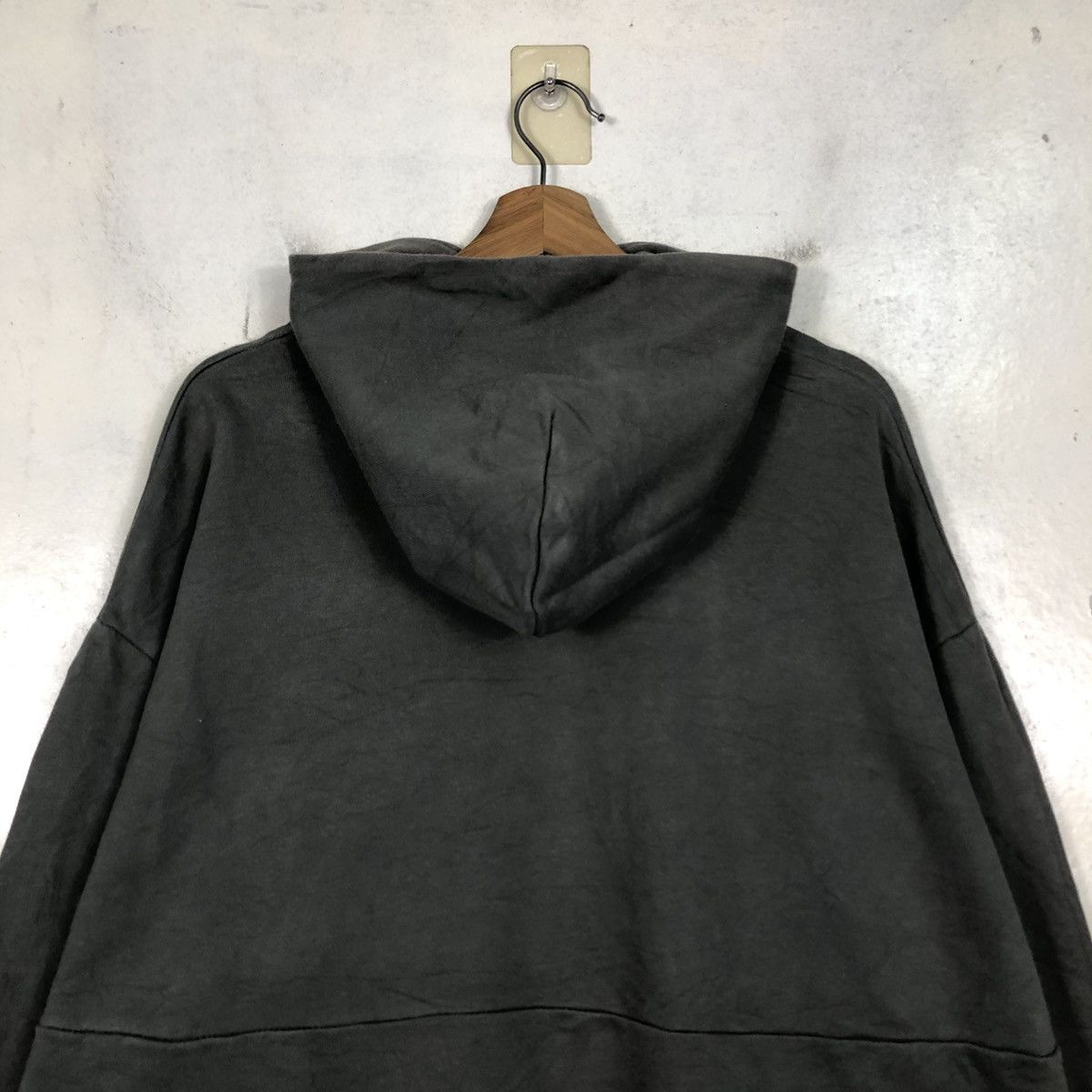 Japanese Brand 📌Vintage Hoodie Pull Over Disney Cartoon Big Logo Size US L / EU 52-54 / 3 - 11 Thumbnail
