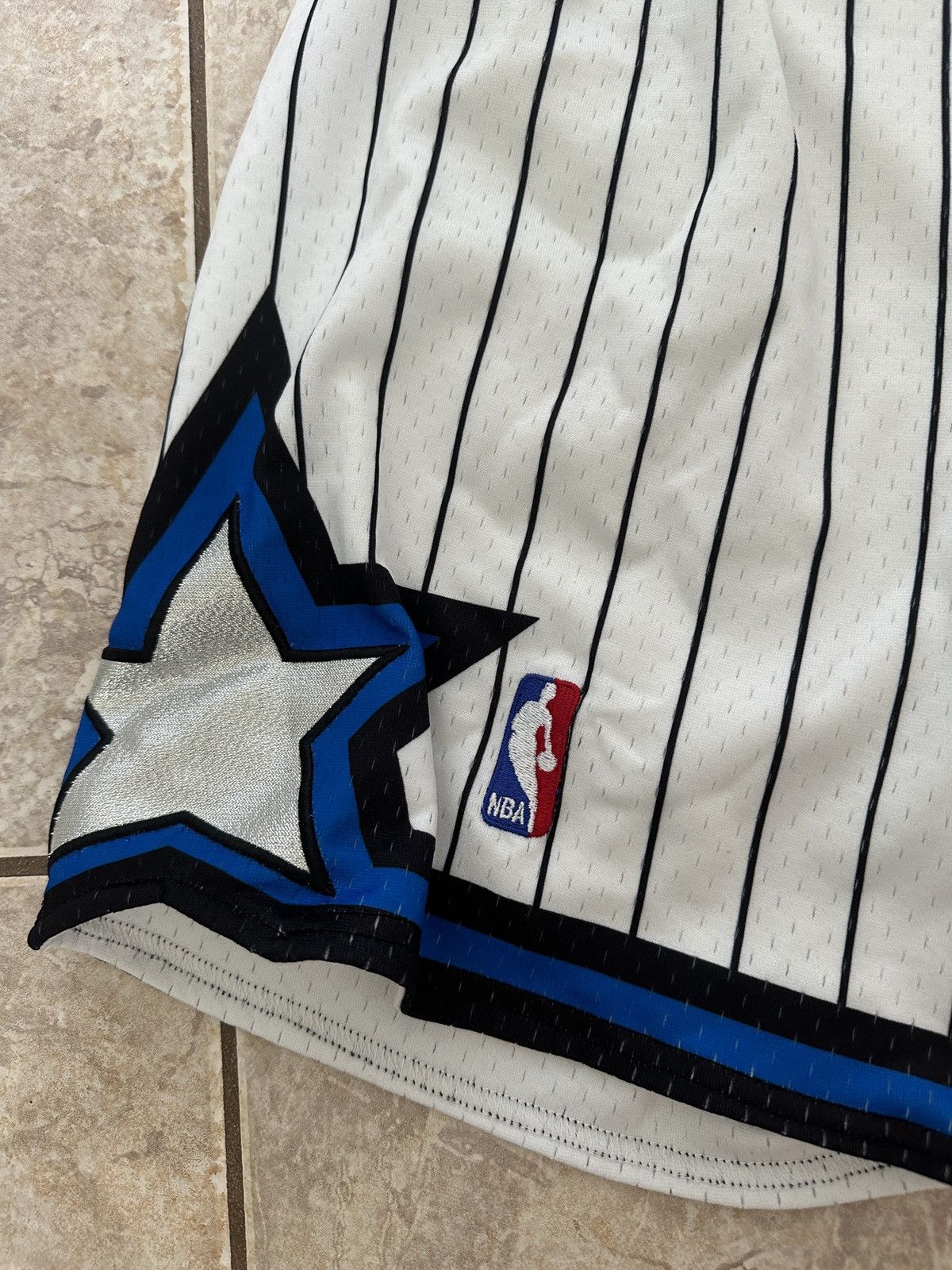 Mitchell & Ness × NBA × Vintage Mitchell&Ness Orlando Magic Shorts 92-93 Size US 32 / EU 48 - 3 Thumbnail