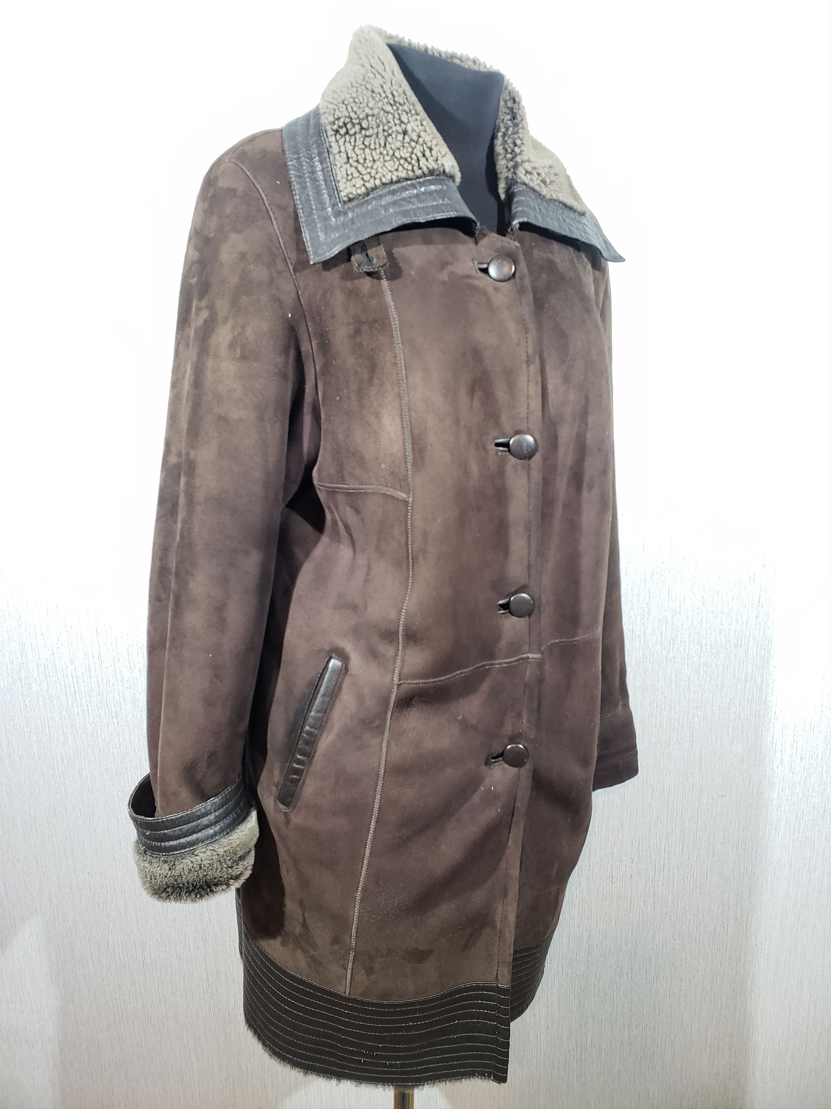 Other Stylish brown sheepskin coat with a wide collar. Size XL / US 12-14 / IT 48-50 - 3 Thumbnail