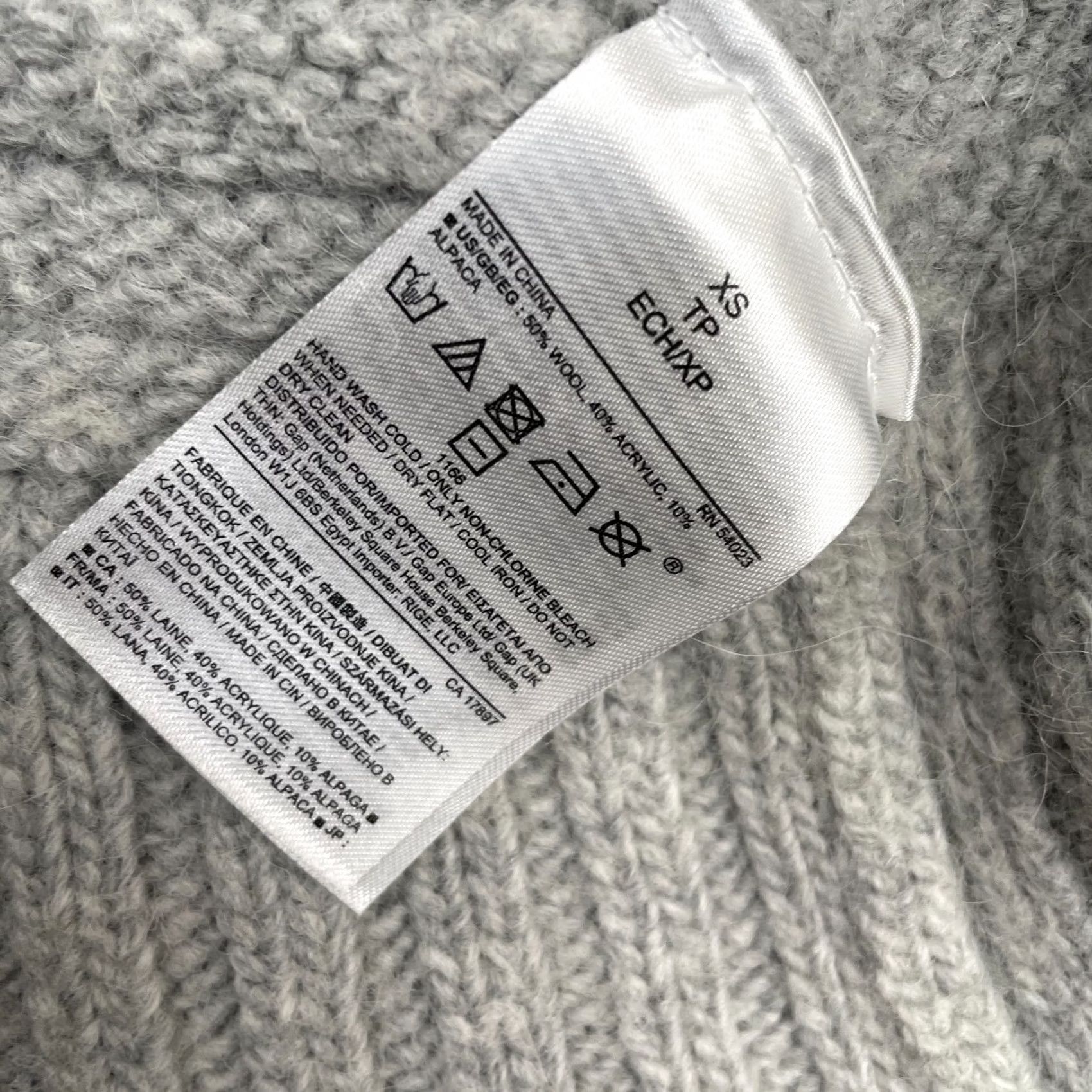 Banana Republic Banana Republic Sweater Womens XS Gray Cardigan Cable Knit Open Front V-Neck Long Sleeve Winter Autumn Casual Travel Pockets Size XS / US 0-2 / IT 36-38 - 4 Thumbnail