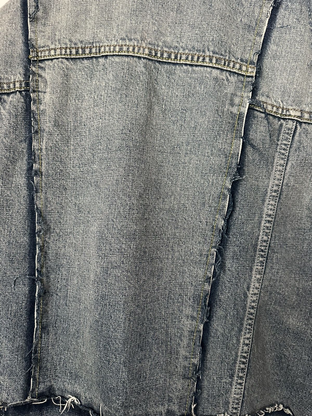 Balenciaga BALENCIAGA SS 2022 RECONSTRUCTED LAYERED DENIM JACKET Size US L / EU 52-54 / 3 - 11 Thumbnail