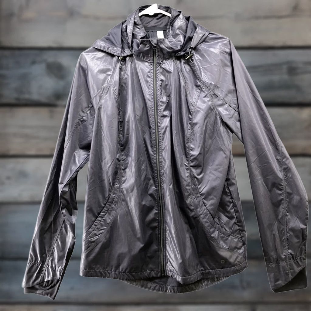 Layer 8 Layer 8 Windbreaker Jacket Womens M Lightweight Packable Hooded Purple Zip Size M / US 6-8 / IT 42-44 - 1 Thumbnail