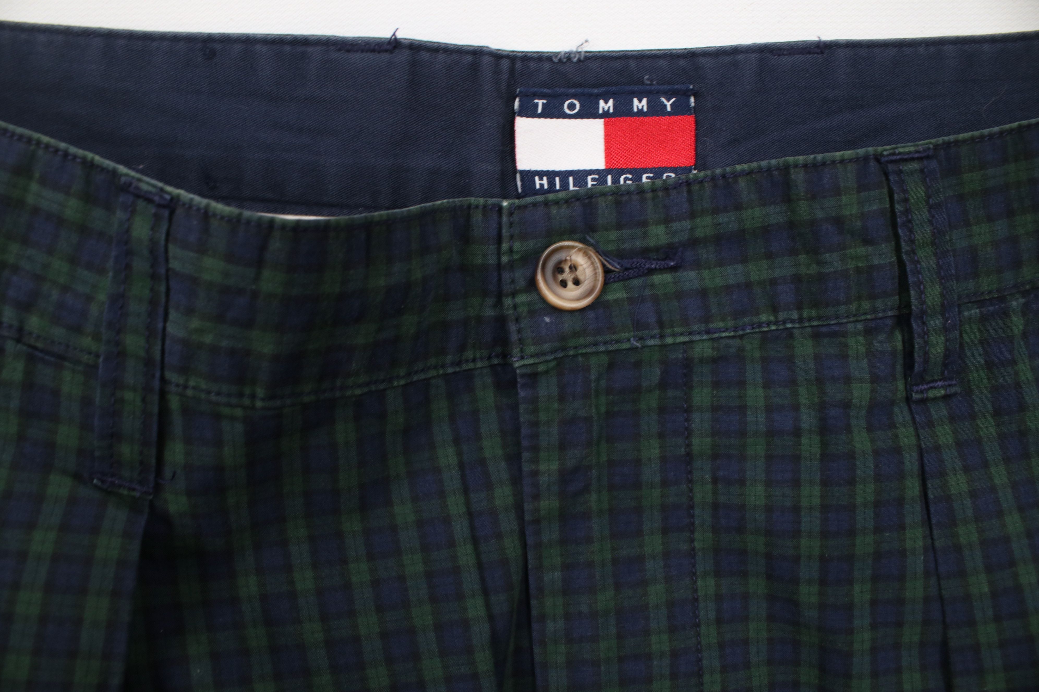 Tommy Hilfiger × Vintage Vintage 90s Tommy Hilfiger Wide Leg Chino Pants Plaid Size US 30 / EU 46 - 9 Thumbnail
