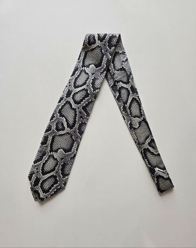 Tom Ford o1sm1stk0824 Size: OS / Silk Tie in Black Grey Size ONE SIZE - 1 Thumbnail