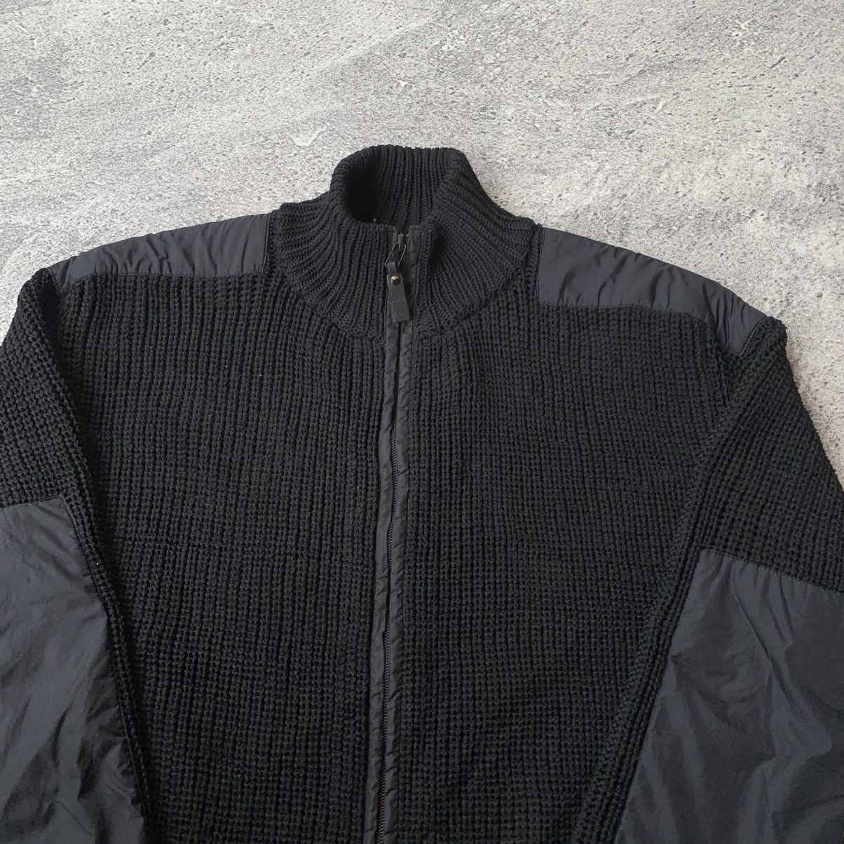 Issey Miyake Rare🔥 Issey Miyake Zip Patch Jacket Size US L / EU 52-54 / 3 - 4 Thumbnail