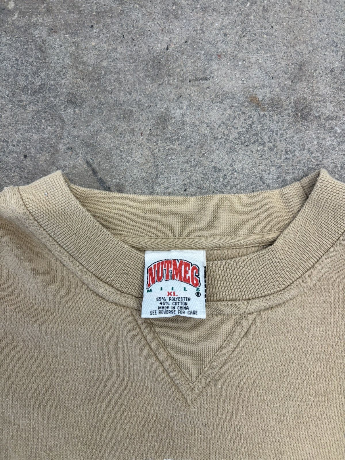 Nutmeg Vintage 90’s Nutmeg Notre Dame Sweatshirt Size US XL / EU 56 / 4 - 3 Thumbnail