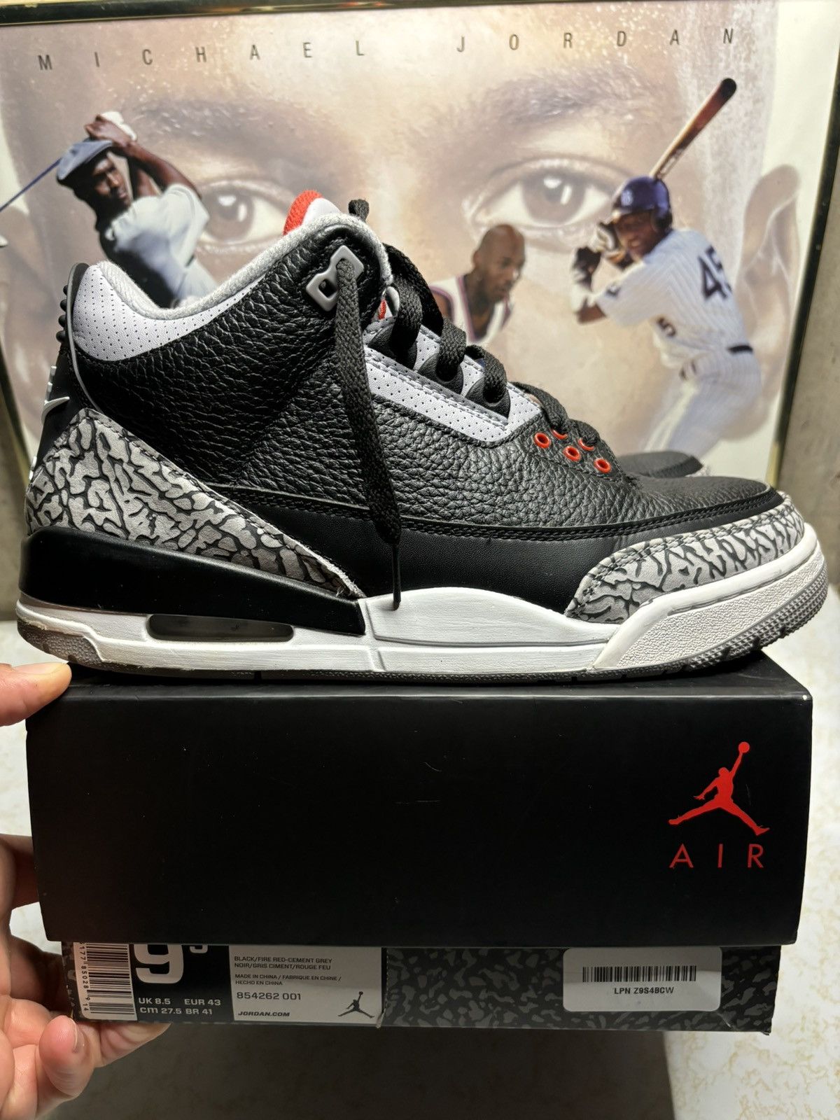 Jordan Brand Jordan 3 Retro Black Cement 2018 Size US 9.5 / EU 42-43 - 1 Thumbnail