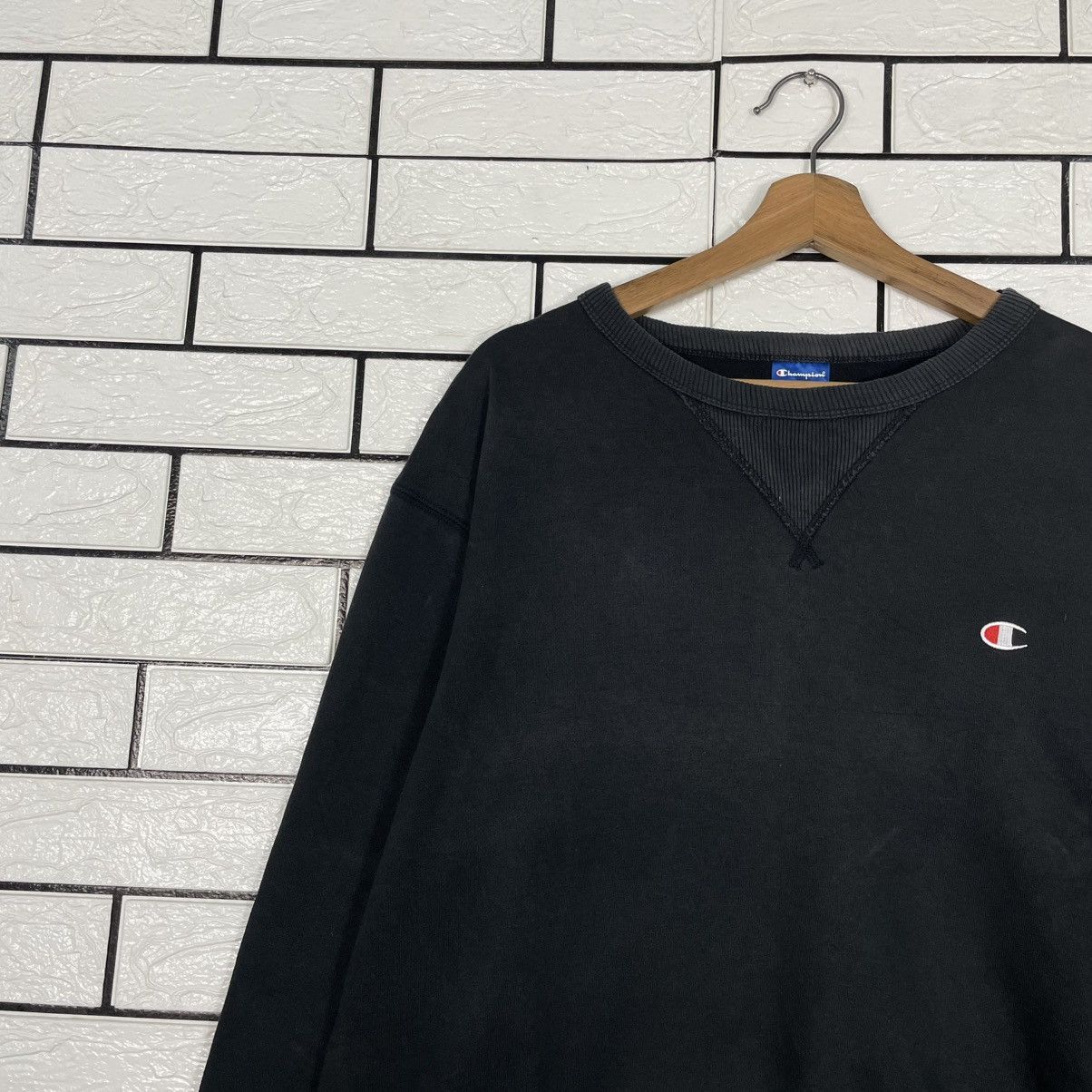 Champion Champion Small Logo Black Sweatshirt Size US L / EU 52-54 / 3 - 6 Thumbnail
