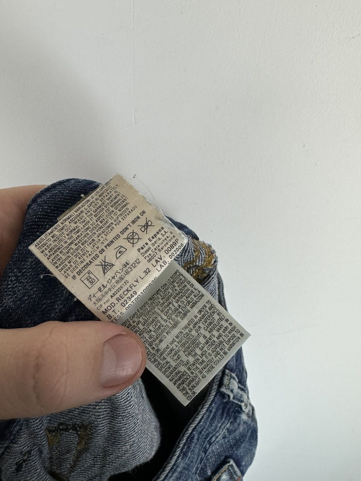 Diesel Vintage Women’s Diesel Y2K Style Denim Jeans Size 27" / US 4 / IT 40 - 7 Thumbnail