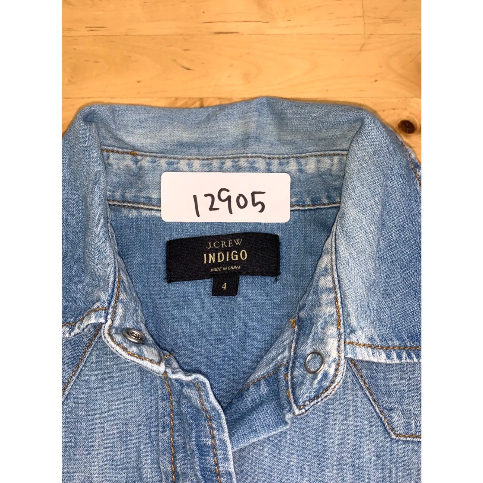 J.Crew J. Crew Shirt Women 4 Blue Indigo Pearl Snap Button-Up Long SleeveCollared Vintage No? Size S / US 4 / IT 40 - 2 Thumbnail