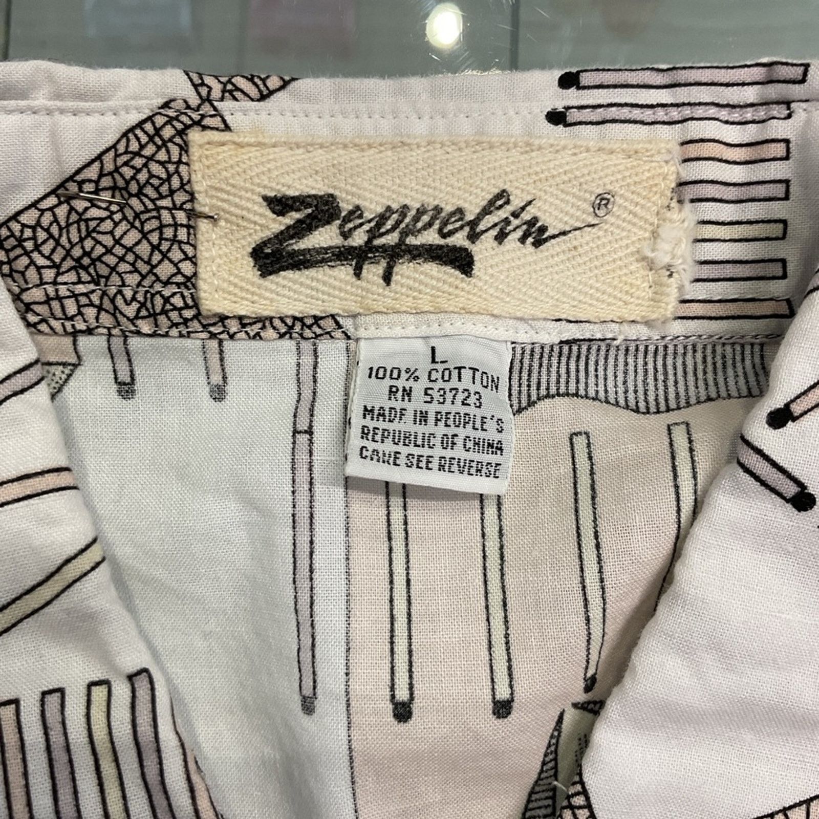 Vintage Zeppelin Button-Up Shirt Size US L / EU 52-54 / 3 - 3 Thumbnail