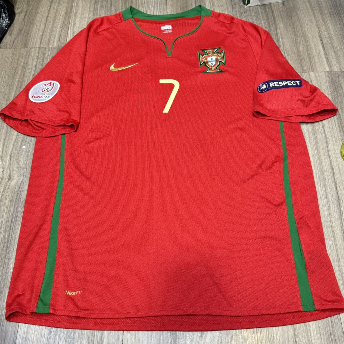 Nike Portugal Euro2008 home shirt #7 Ronaldo Size US XL / EU 56 / 4 - 1 Thumbnail