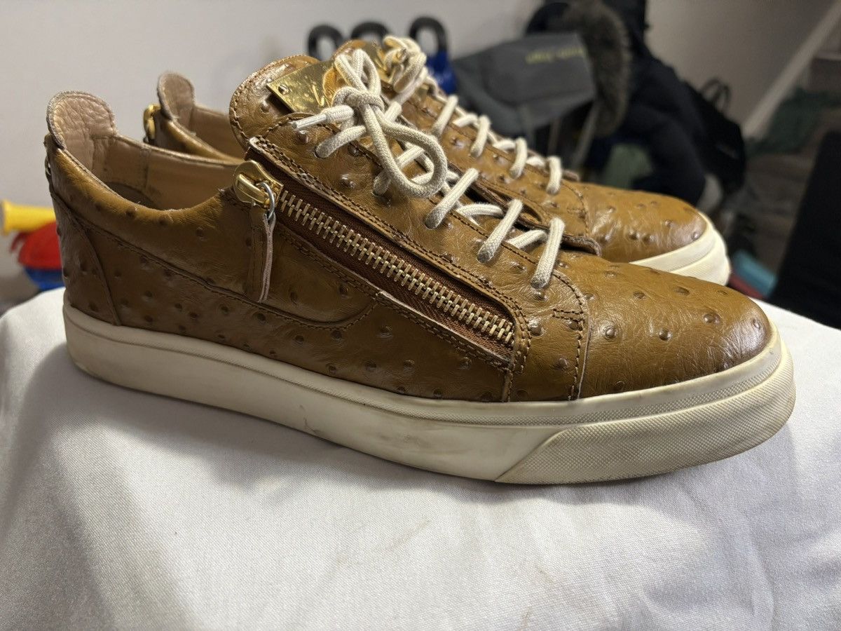 Giuseppe Zanotti Giuseppe Zanotti Ostrich Leather Low-Top Sneakers Size US 10 / EU 43 - 2 Thumbnail