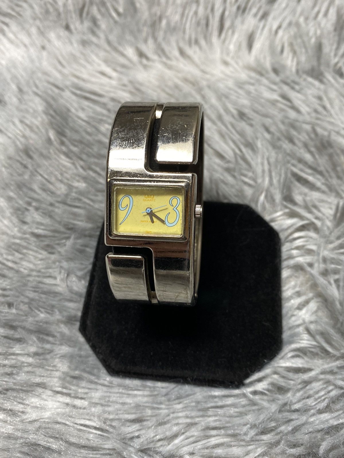 Japanese Brand × Jewelry × Vintage Retro Yellow Dial Q&Q Watch | Japanese Brand Size ONE SIZE - 2 Thumbnail