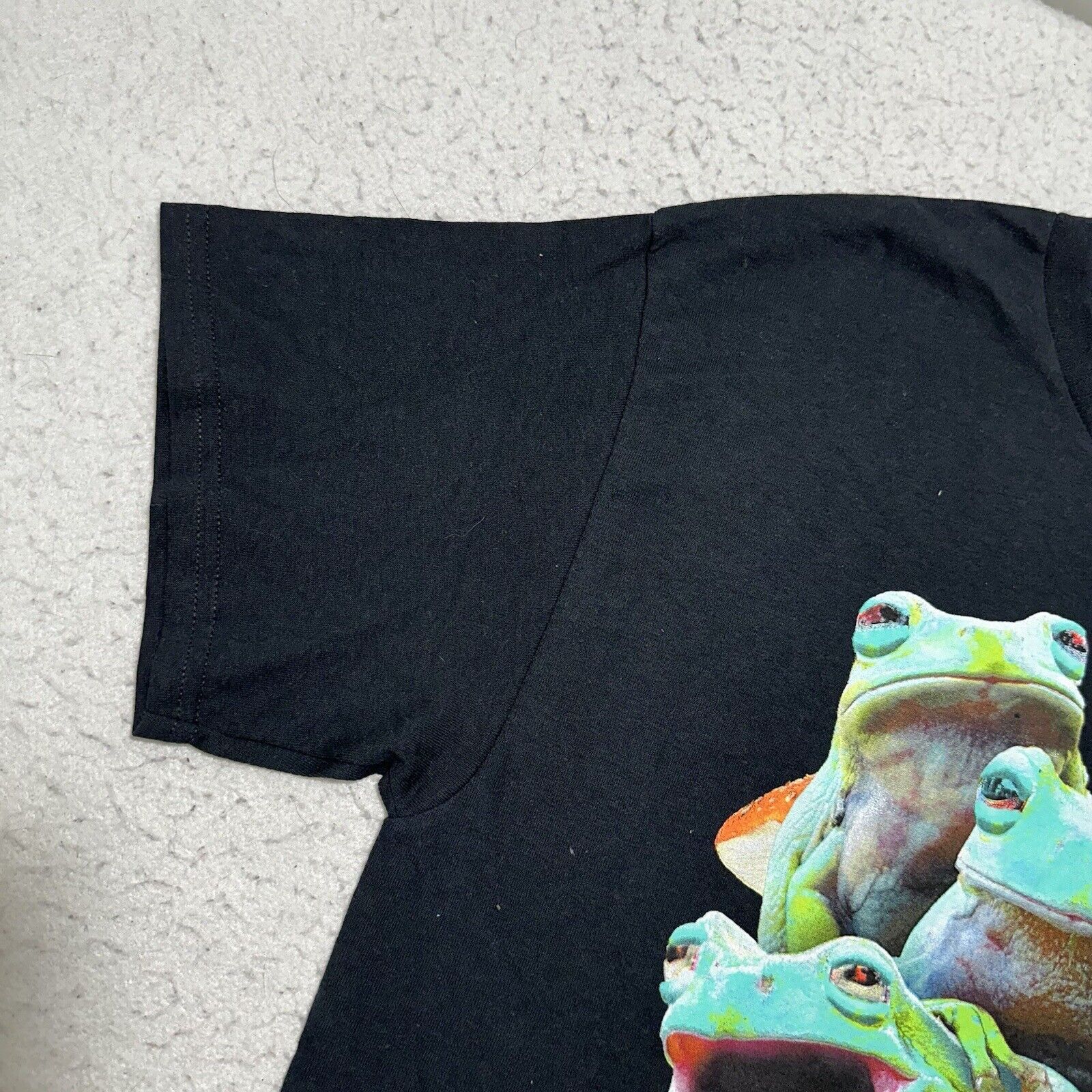 Other Spencer's Large Tree Frogs Rainforest Graphic T Shirt Black Size US L / EU 52-54 / 3 - 5 Thumbnail