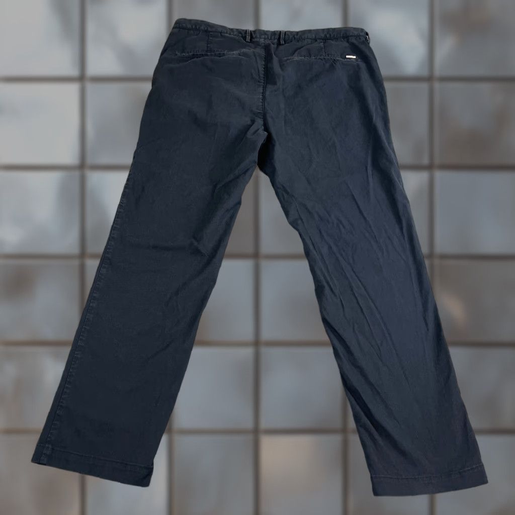 Hugo Boss Hugo Boss Slim Trousers Chino Pants Mens Regular 36 Grey Cotton Elastane Tapered Front Pocket Stretch Size 36 Mens Clothes Size US 36 / EU 52 - 1 Thumbnail
