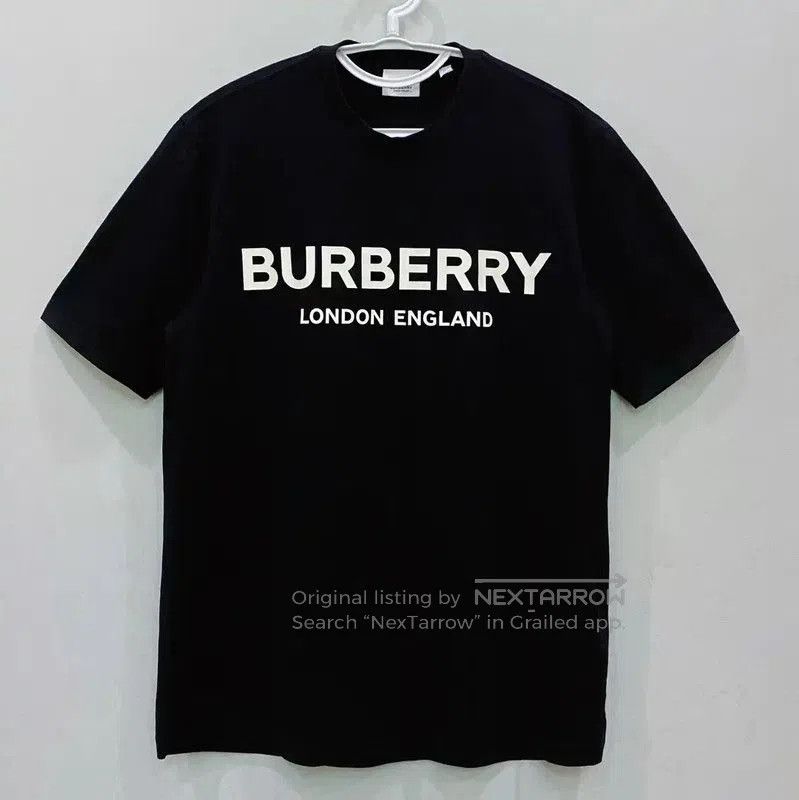 Burberry Black Cotton Women's T-Shirt.