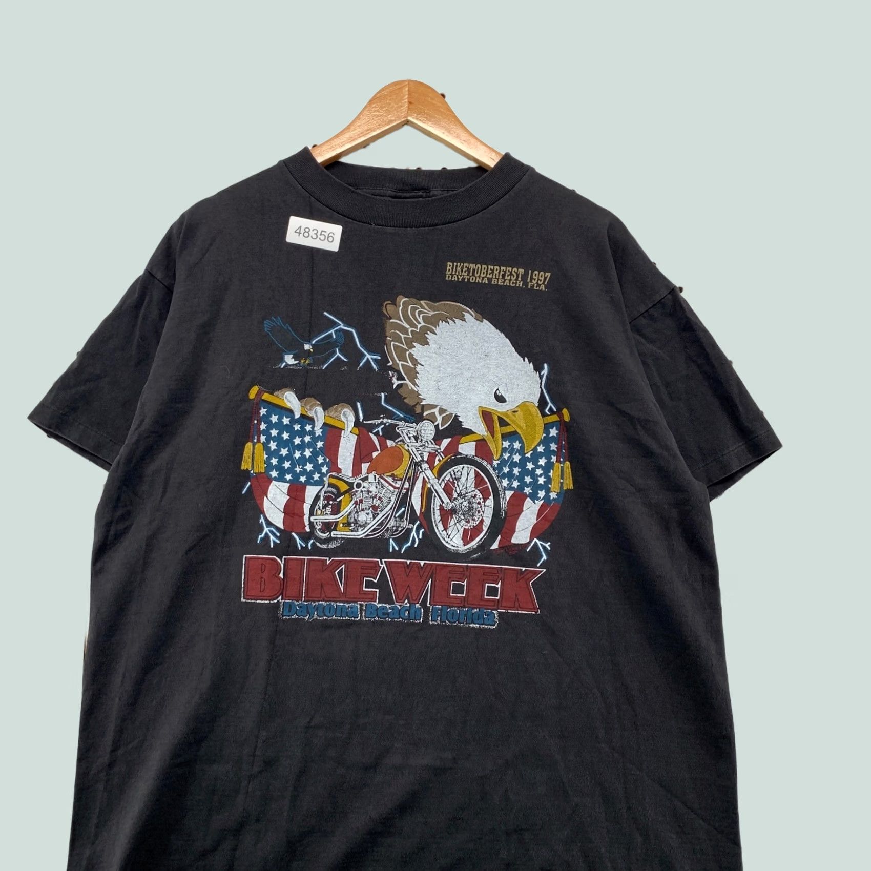 Fashion Victim × Vintage Vintage 90s Babylon 5 TV show Fashion