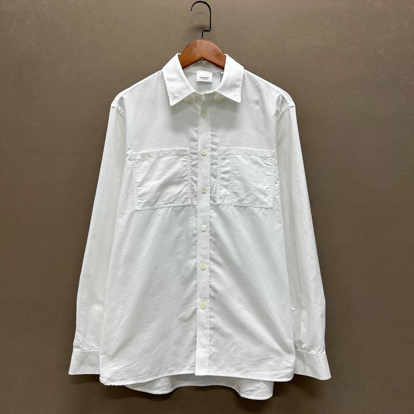 Burberry Burberry FW22 Back Logo Print Long Sleeve Shirt L 99 New Size US L / EU 52-54 / 3 - 1 Thumbnail