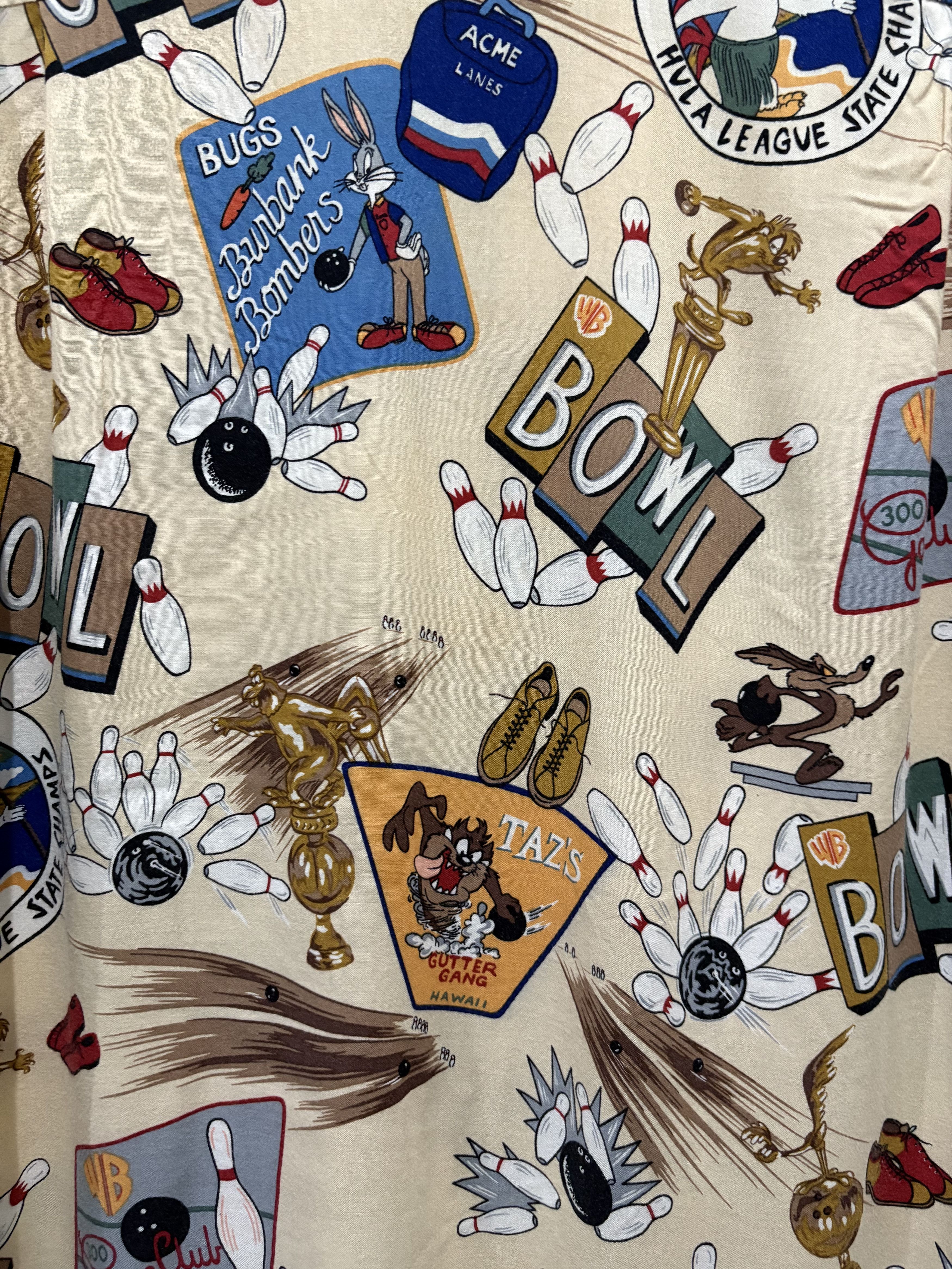 Warner Bros Vtg 90's REYN SPOONER X WARNER BROS BOWLING BUTTON UP SHIRT Size US M / EU 48-50 / 2 - 4 Thumbnail