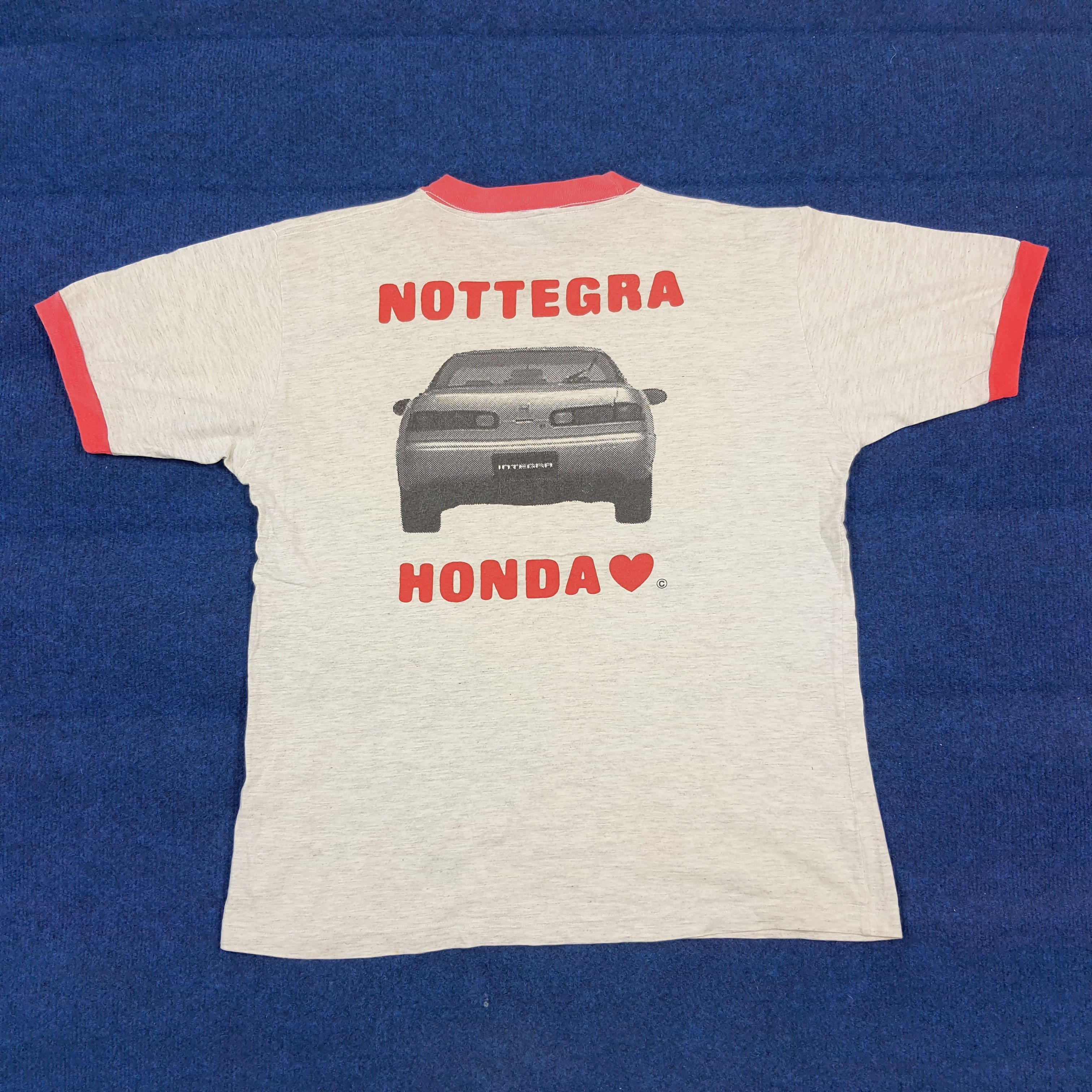 Honda Vintage Integra Nottegra Honda Mirror Print Tshirt C299N30 Size US L / EU 52-54 / 3 - 4 Thumbnail
