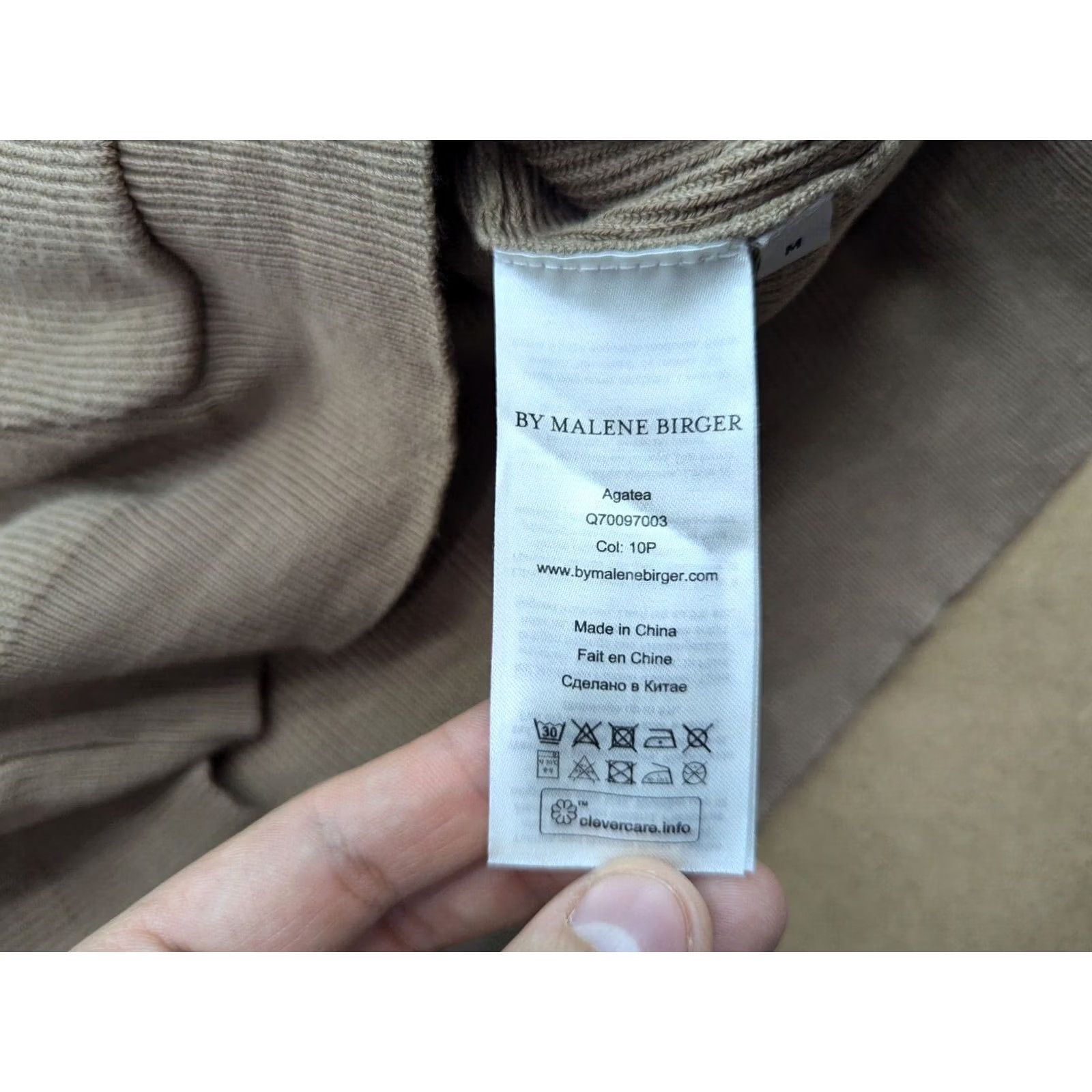 By Malene Birger Malene Birger Hoody Womens M Beige Long Sleeve Sport Moisture Wicking Hoodie Casual Activewear Size M / US 6-8 / IT 42-44 - 7 Thumbnail